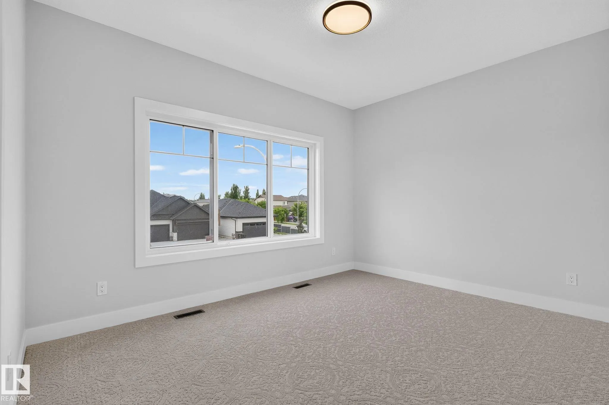 15 Hillwood Terrace