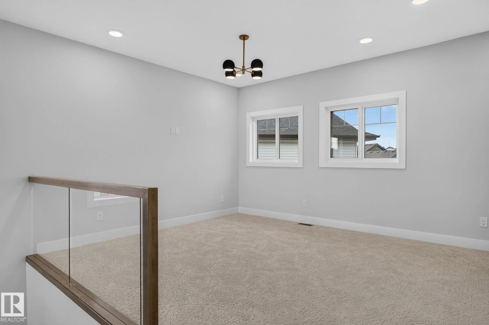 15 Hillwood Terrace
