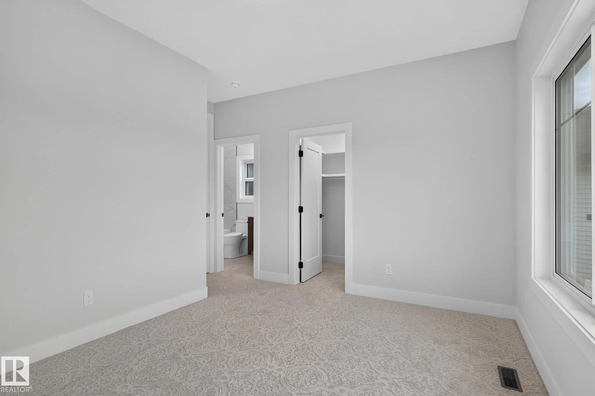 15 Hillwood Terrace