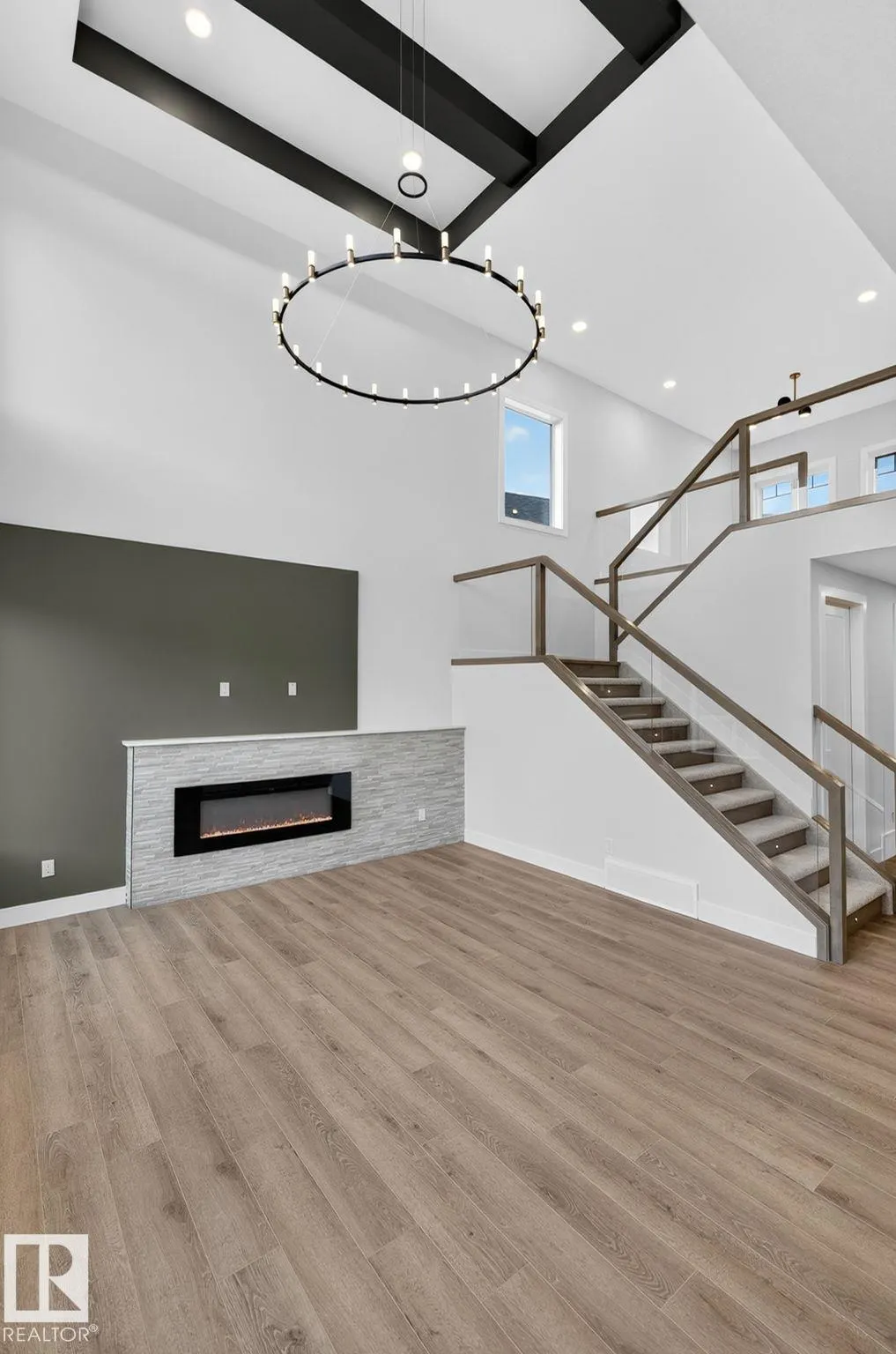 15 Hillwood Terrace