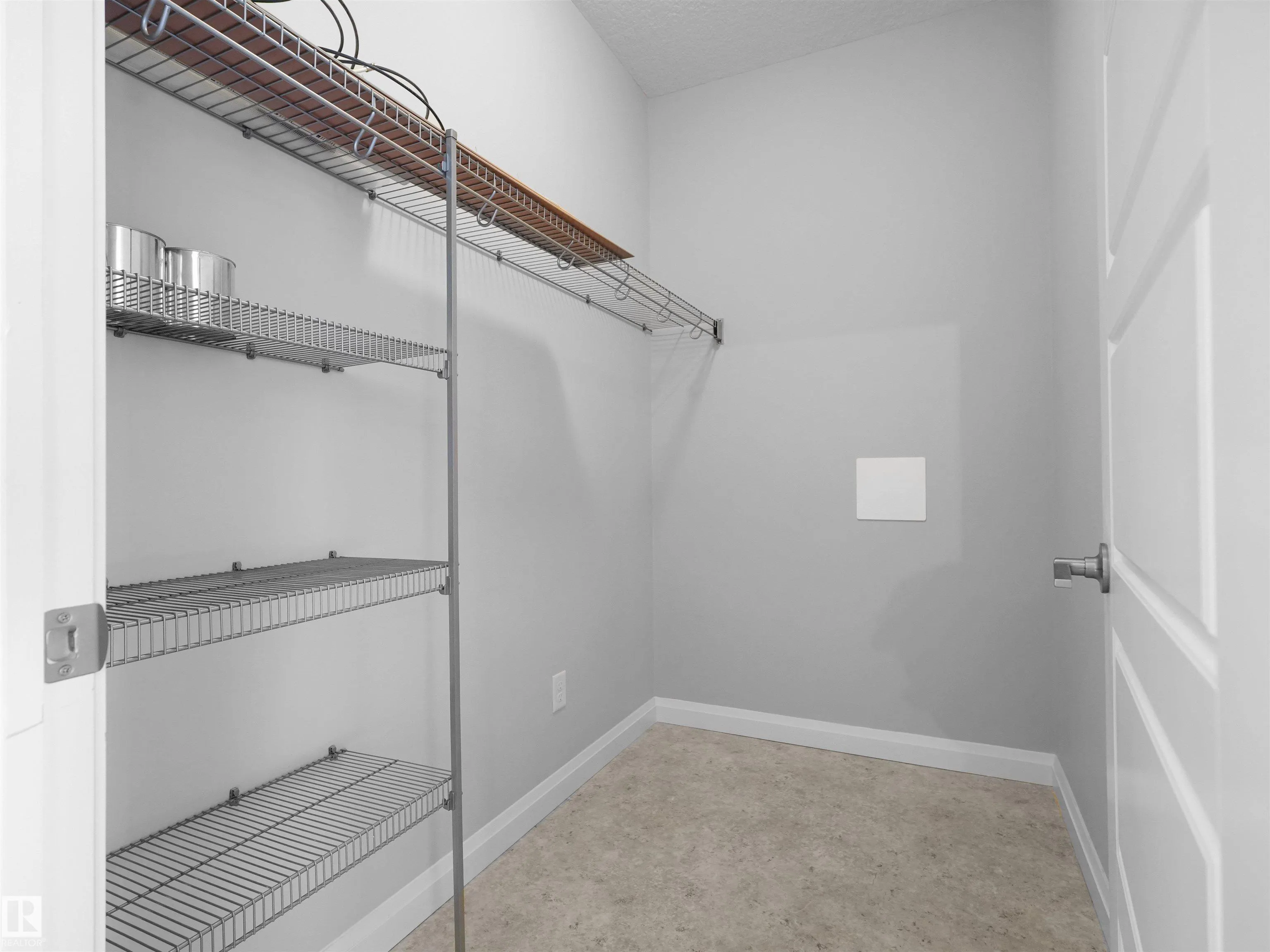 2588 ANDERSON Way