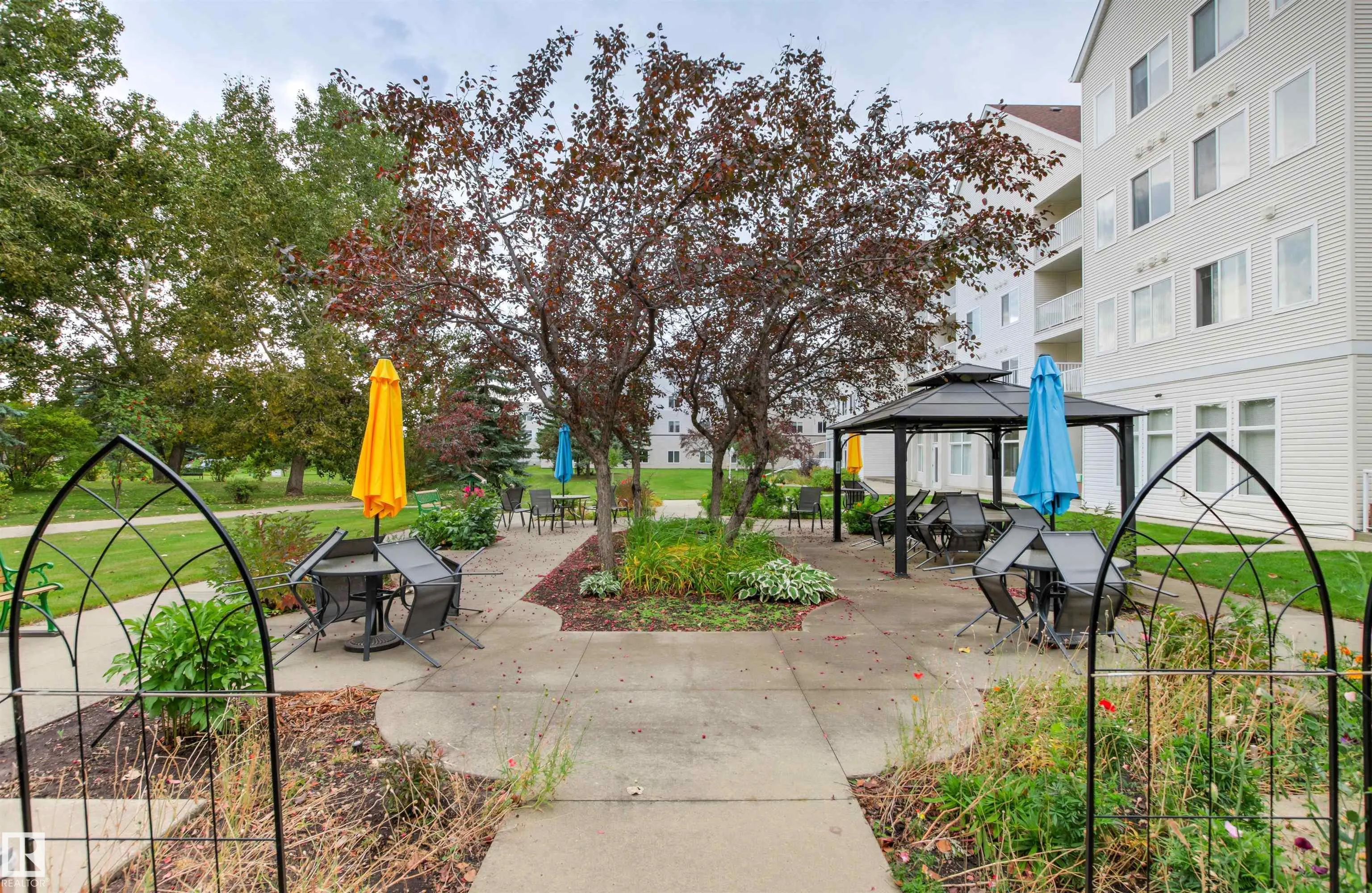 78 MCKENNEY Avenue