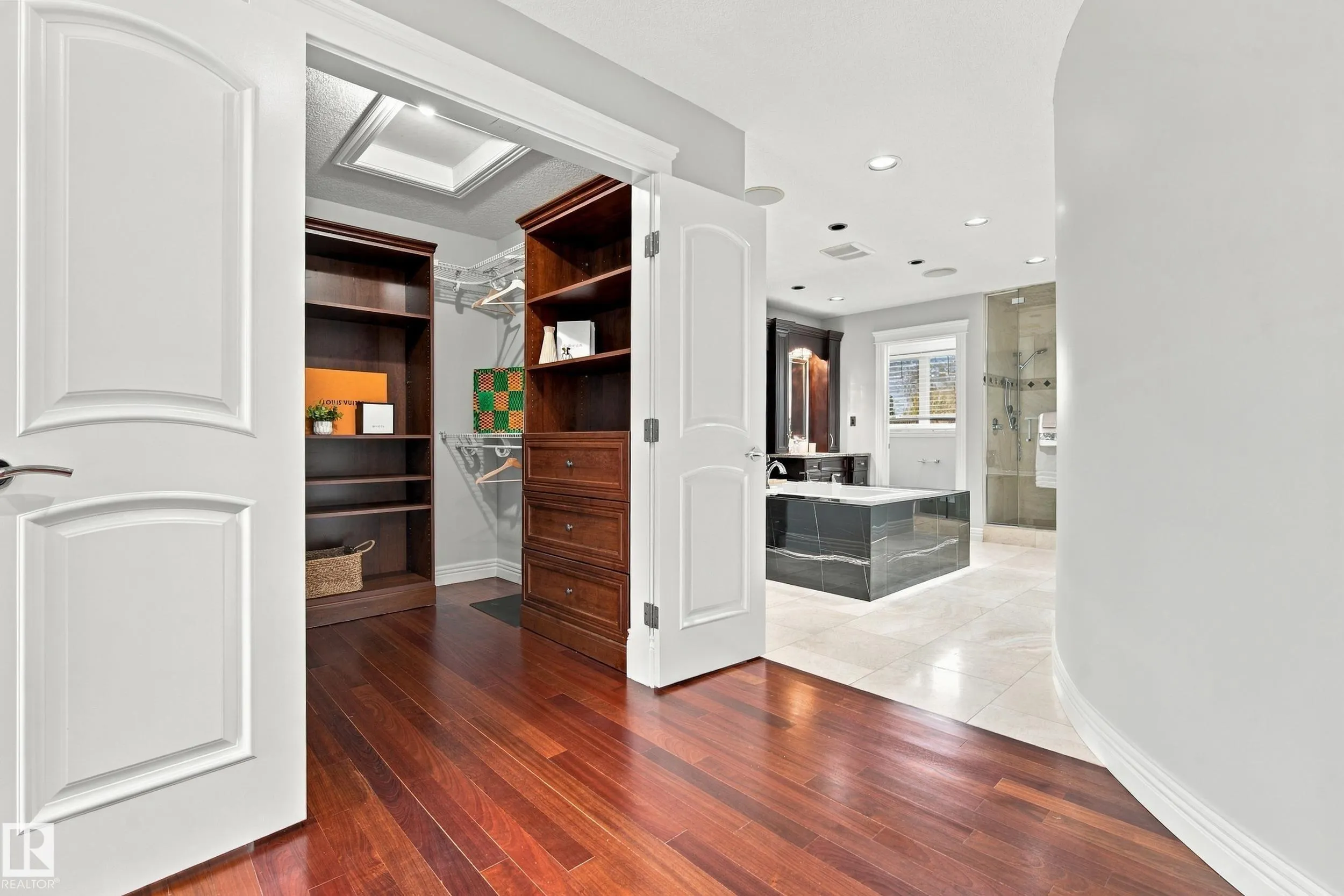 93 NOTTINGHAM POINT