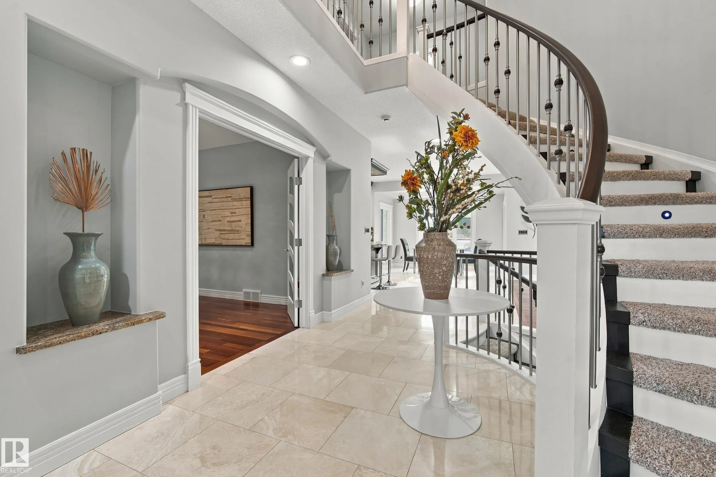 93 NOTTINGHAM POINT