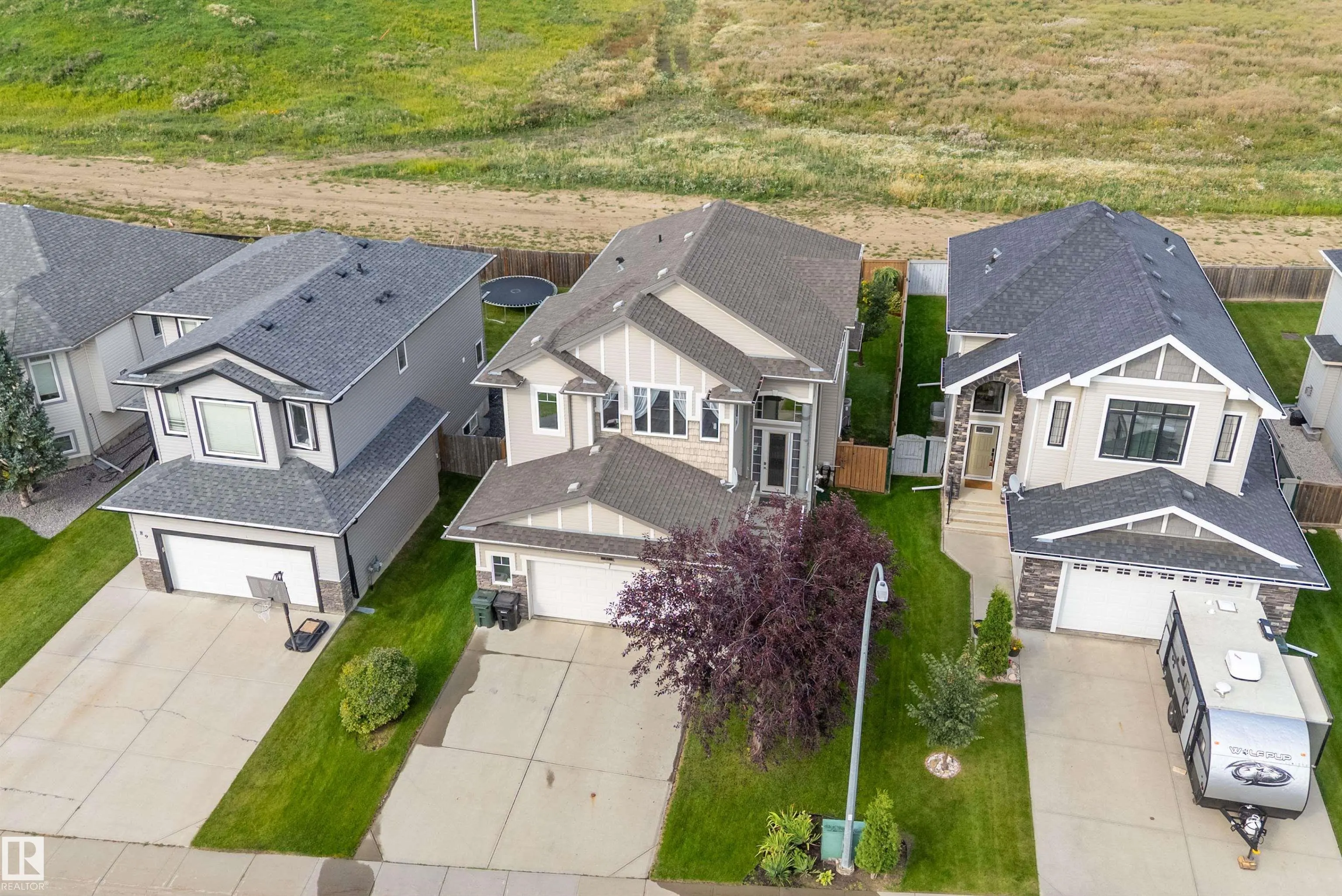 87 LAMPLIGHT Drive
