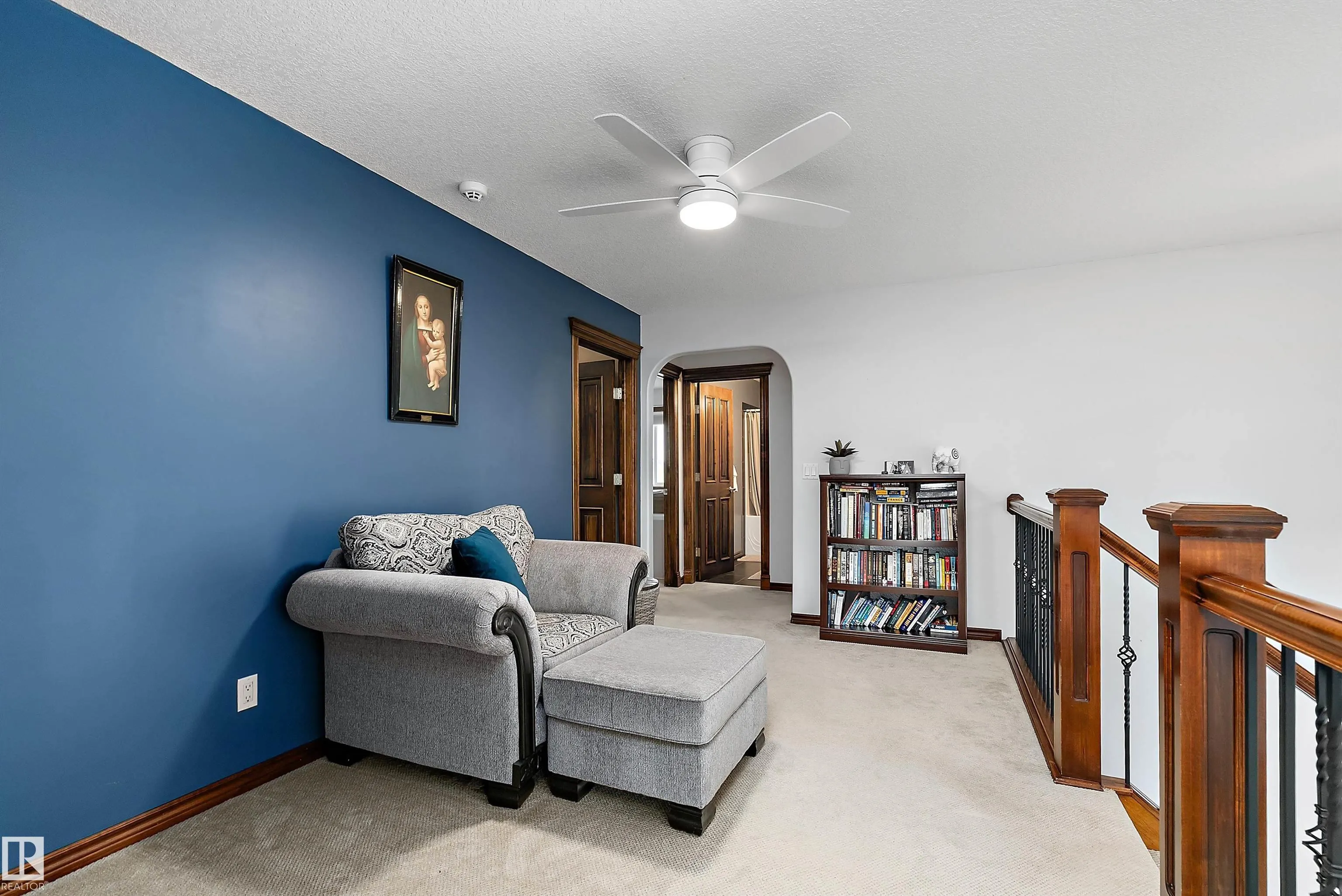 87 LAMPLIGHT Drive
