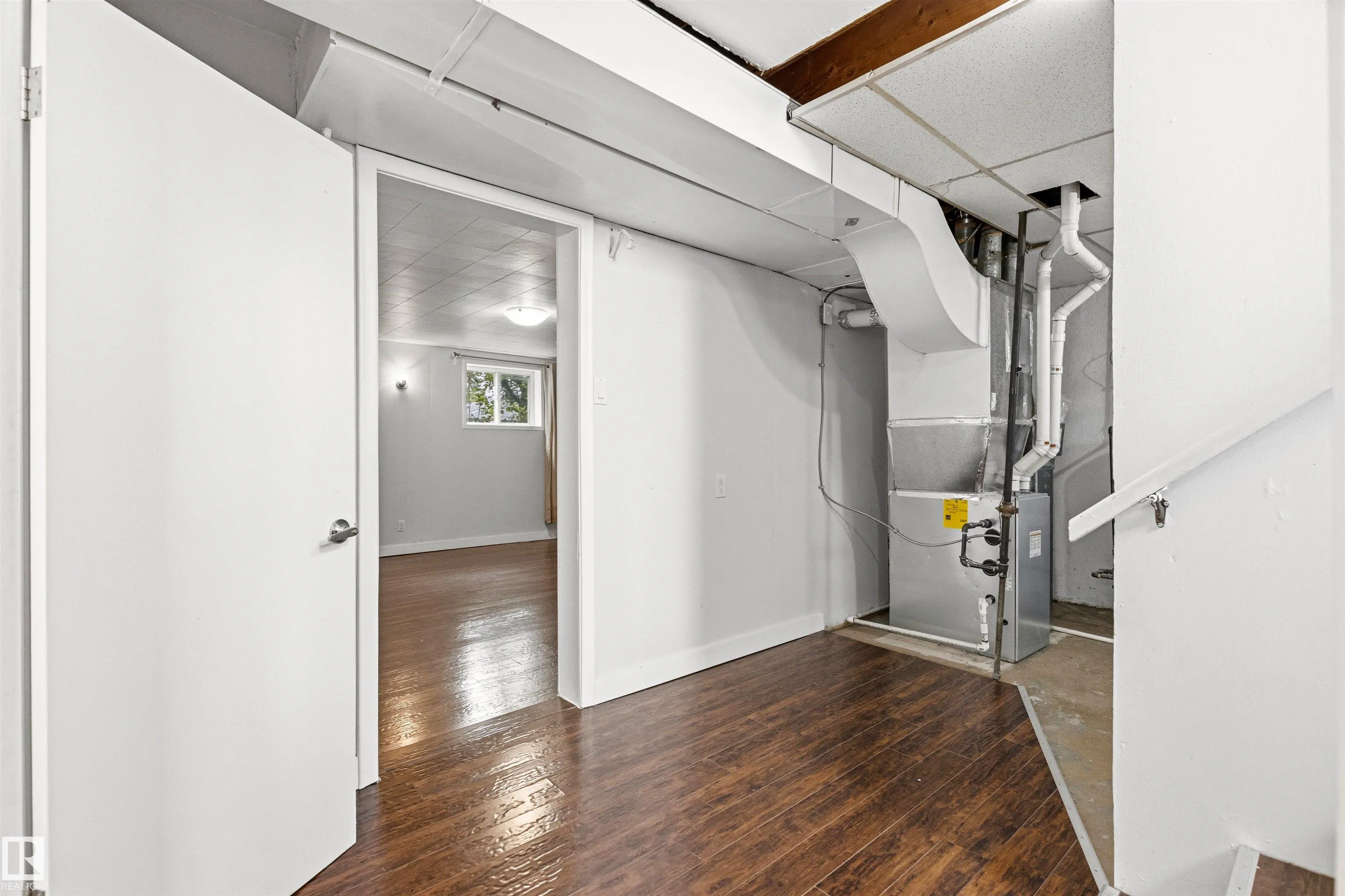 11115 11117 116 Street