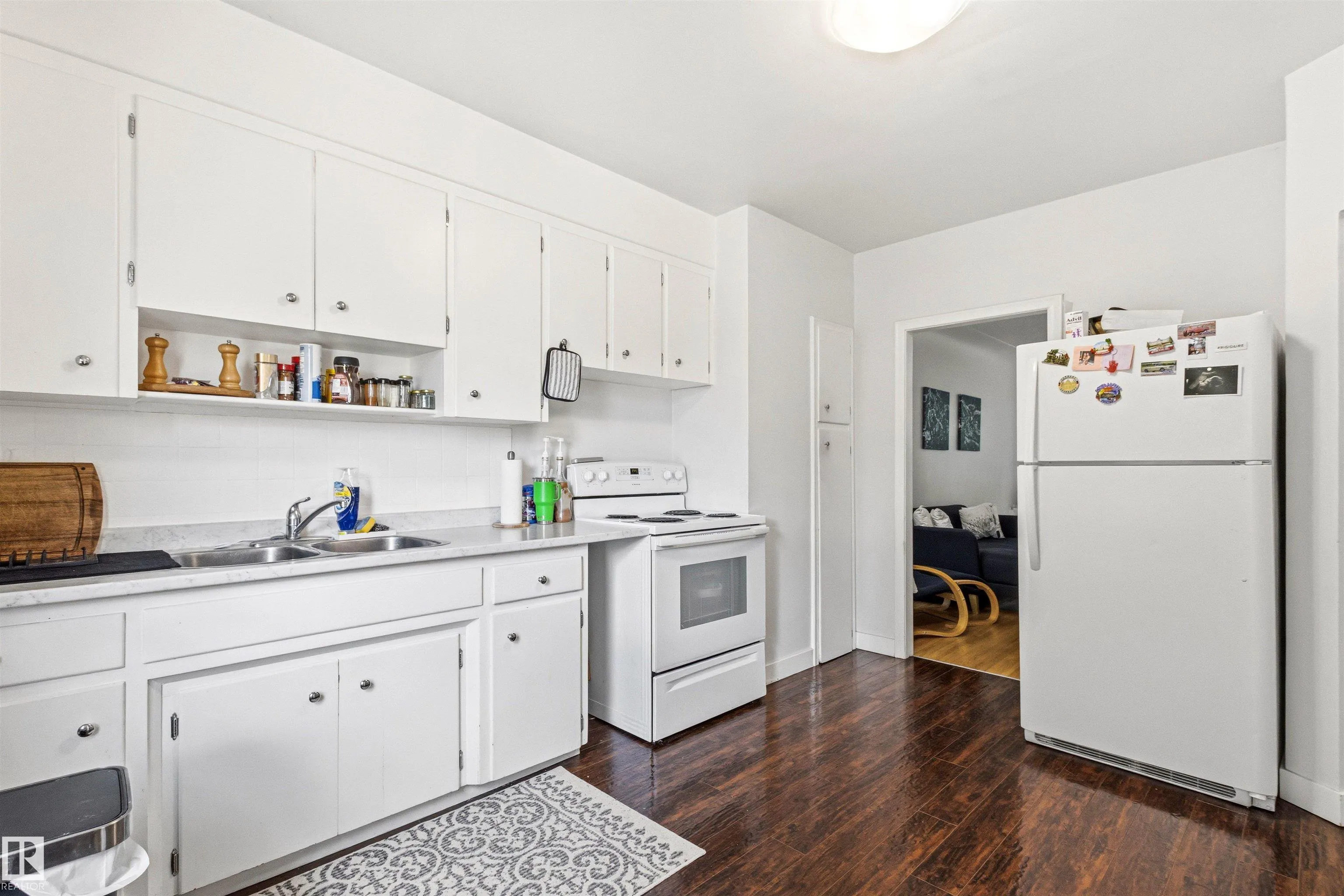 11115 11117 116 Street