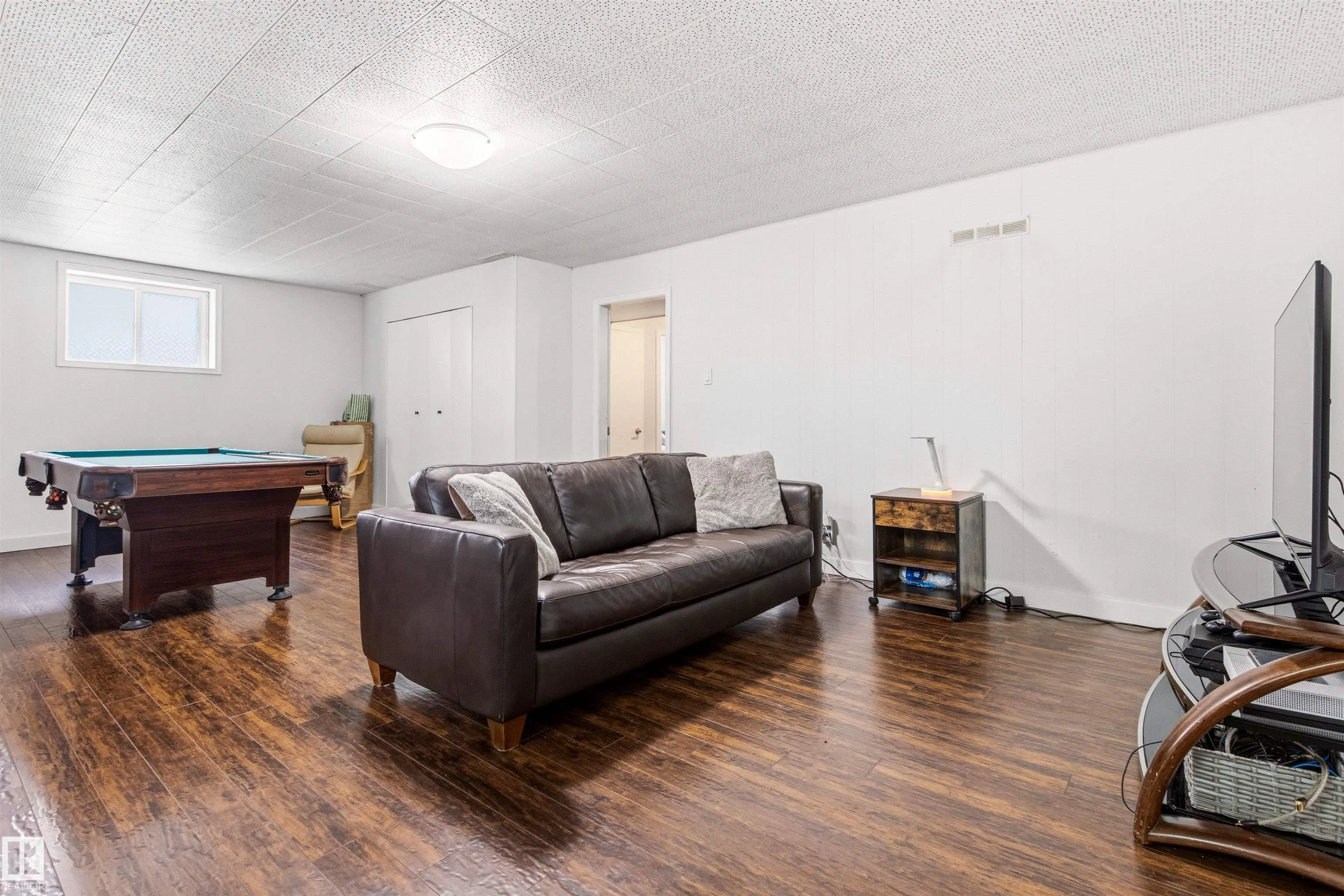 11115 11117 116 Street