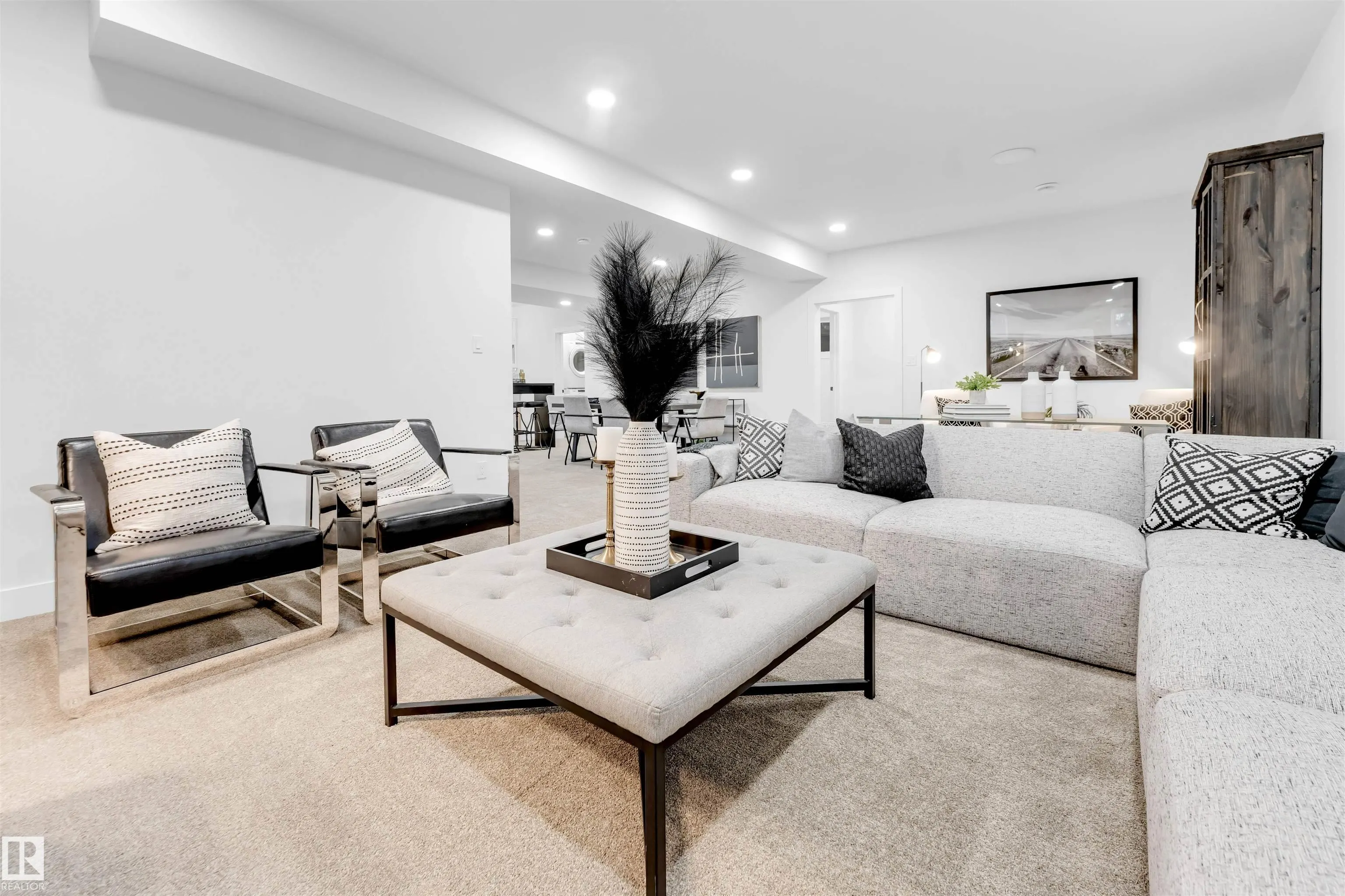 6645 Crawford Landing