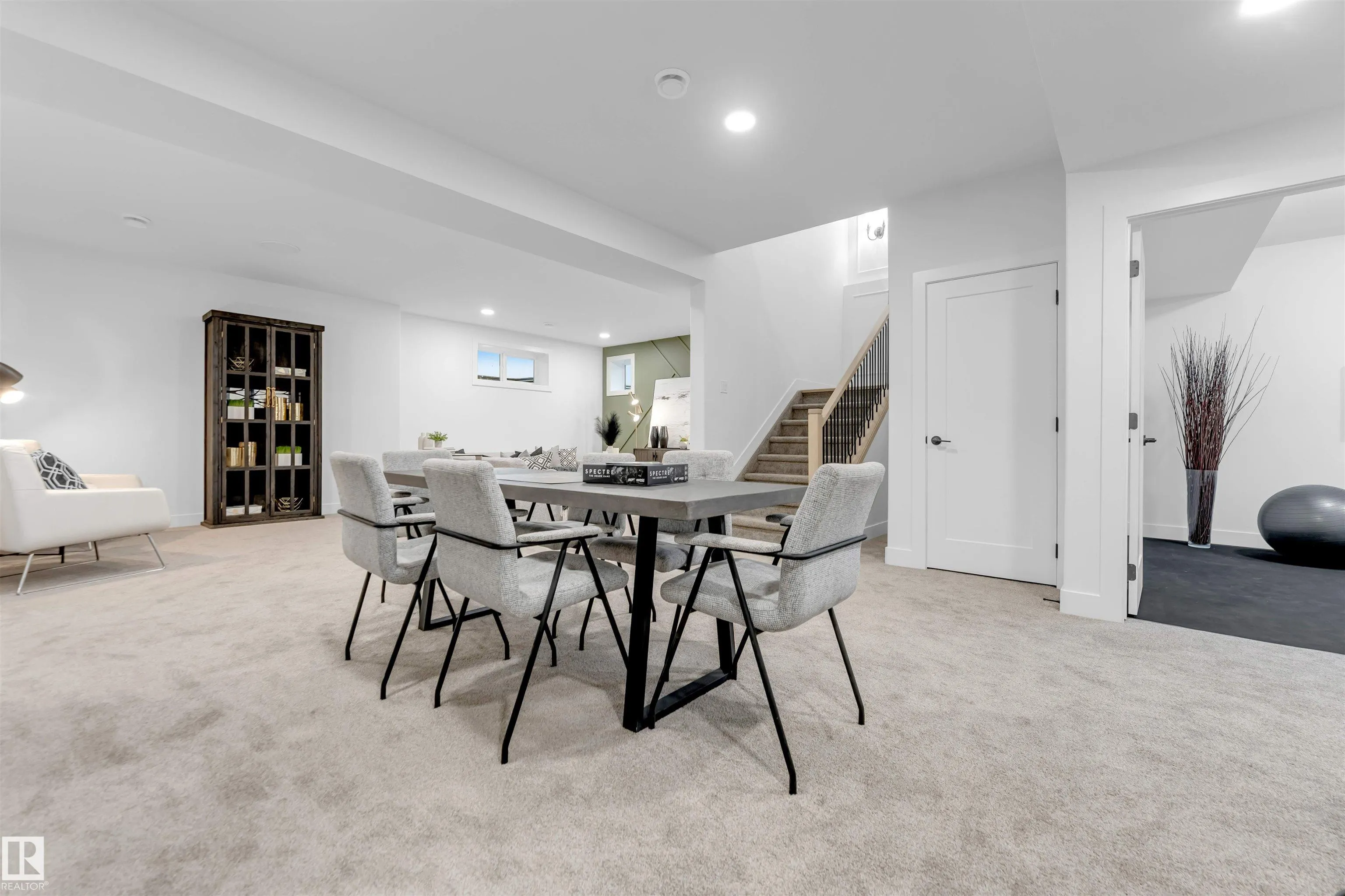 6645 Crawford Landing