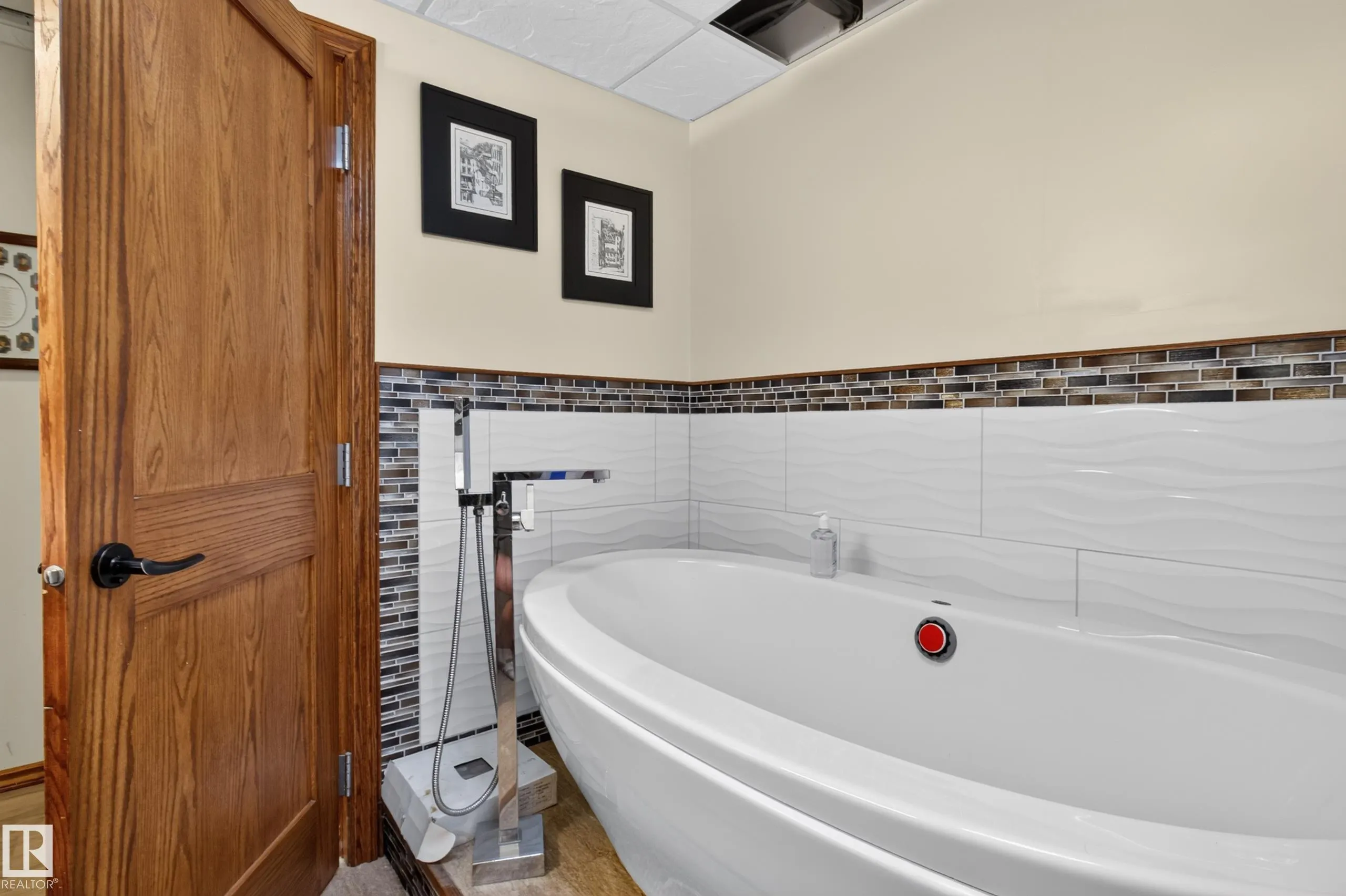 14 51149 RGE ROAD 231