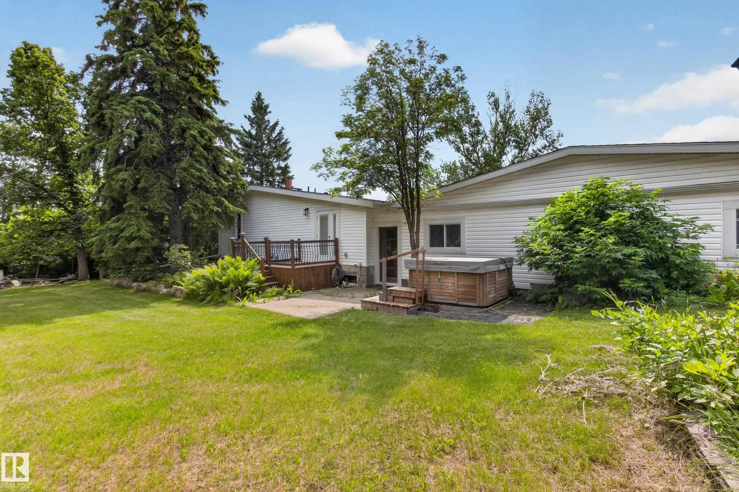 14 51149 RGE ROAD 231