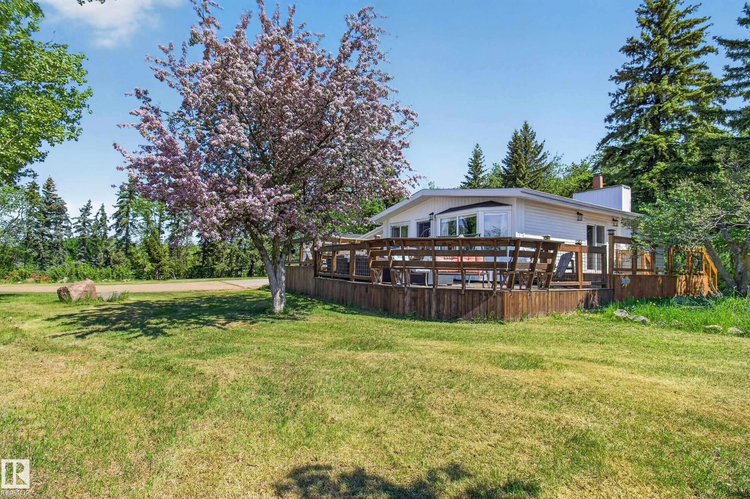 14 51149 RGE ROAD 231