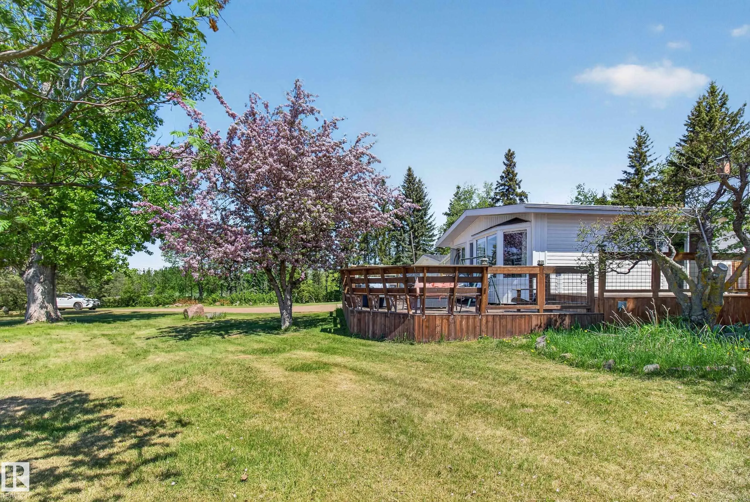 14 51149 RGE ROAD 231