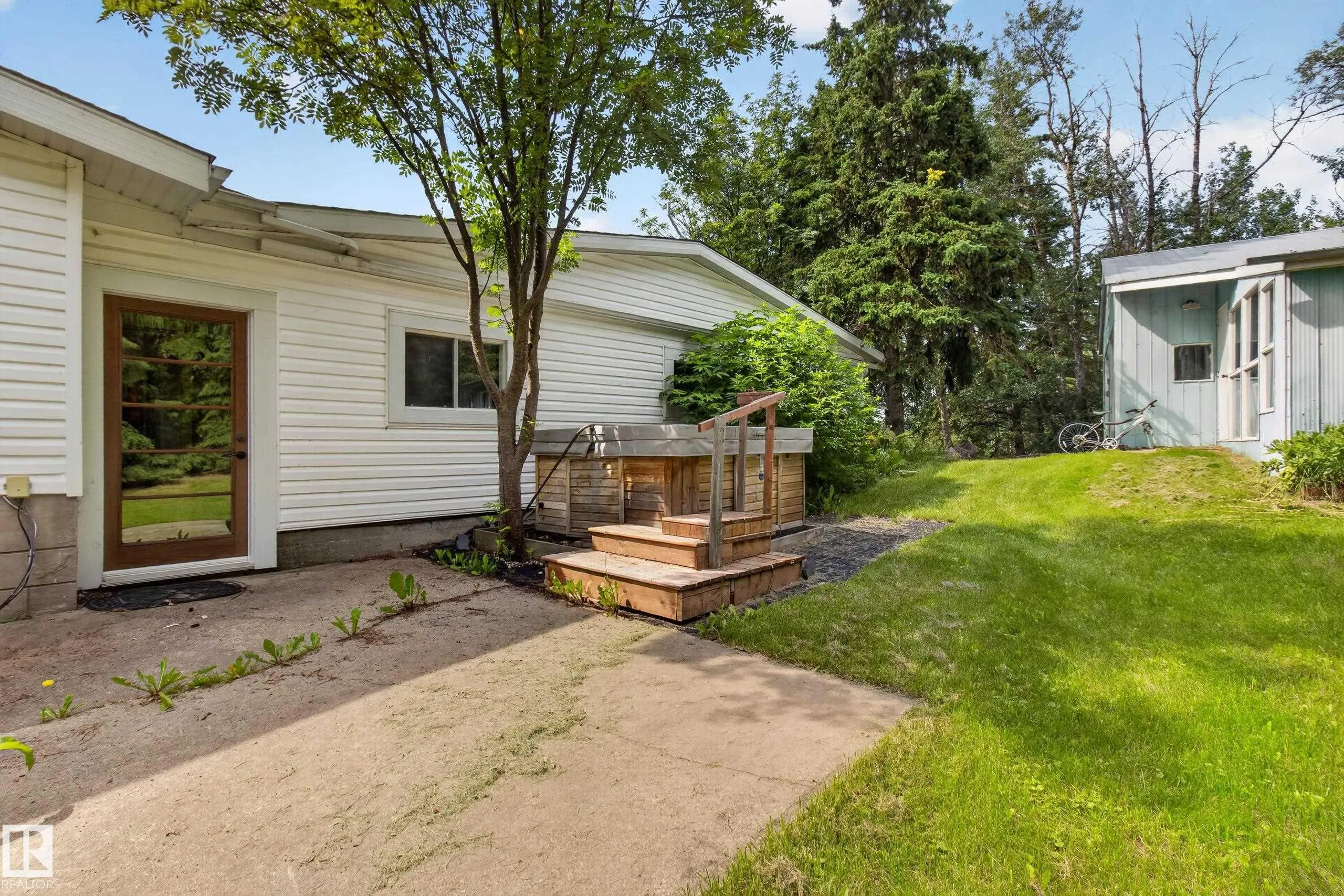 14 51149 RGE ROAD 231