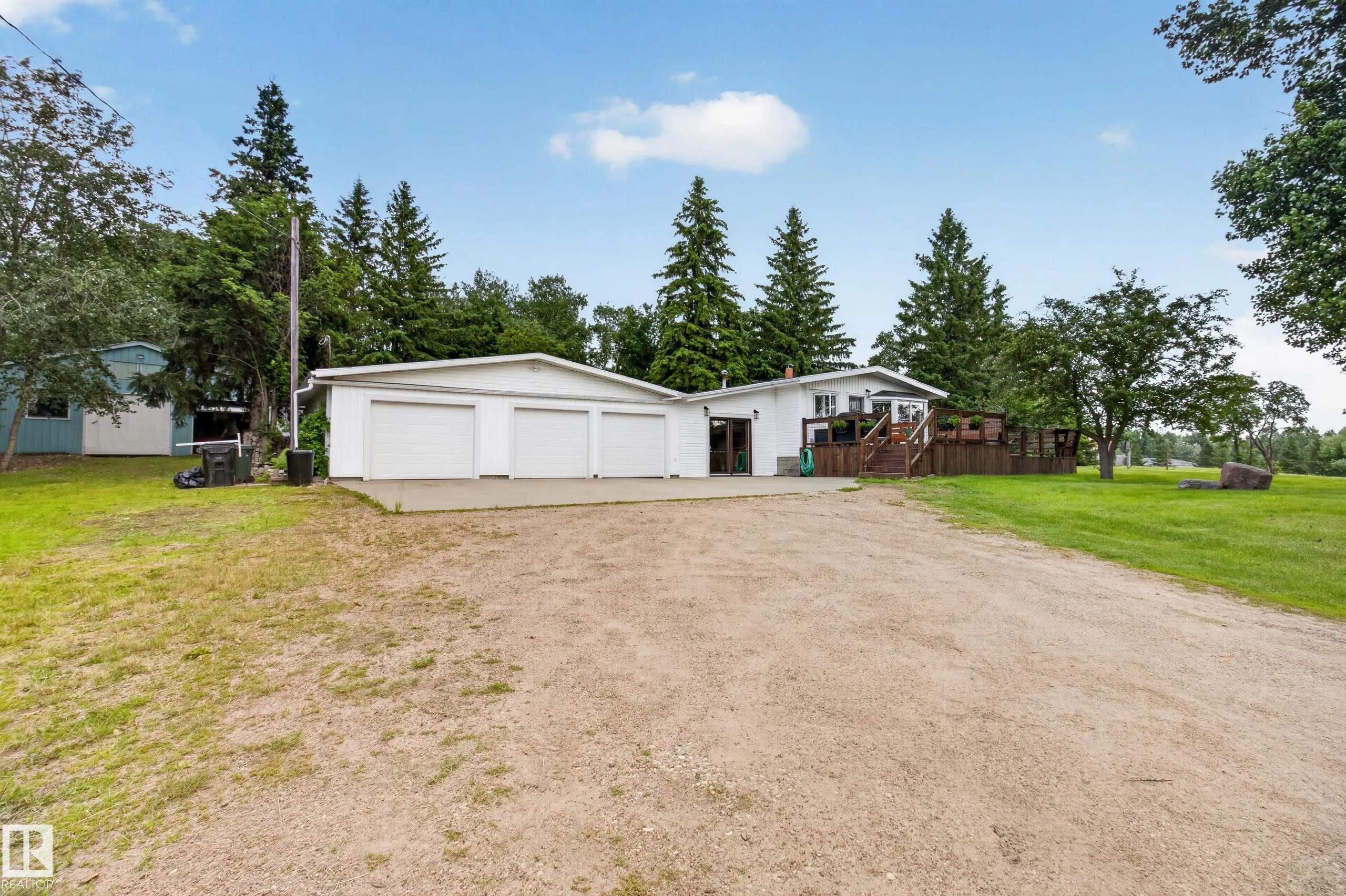 14 51149 RGE ROAD 231