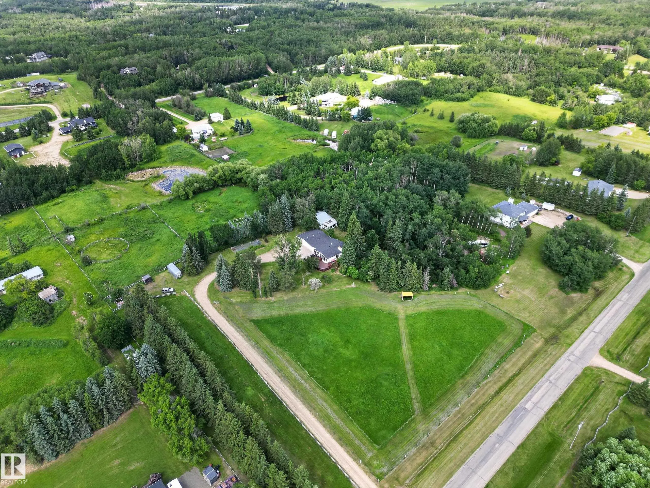 14 51149 RGE ROAD 231