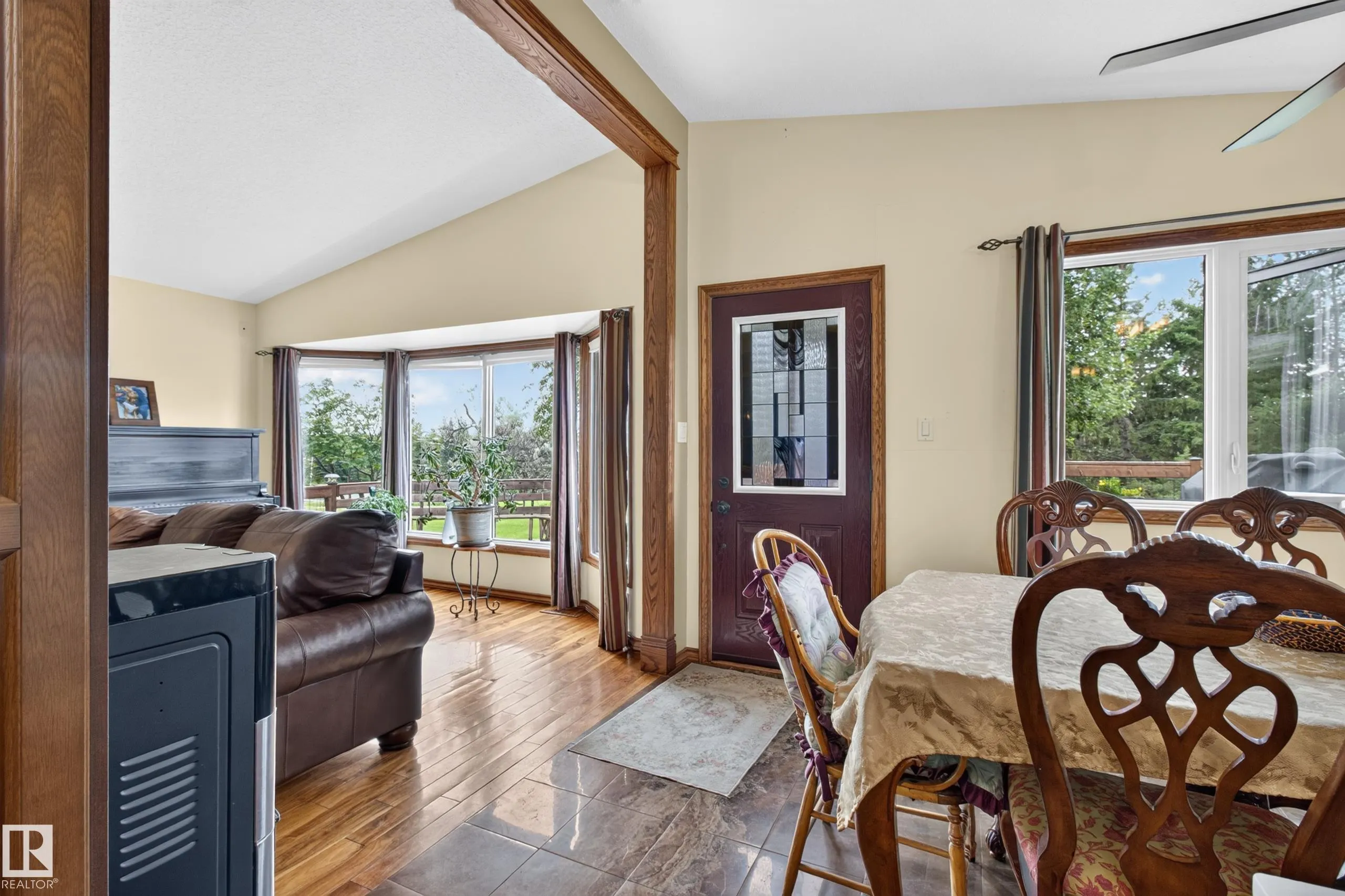 14 51149 RGE ROAD 231