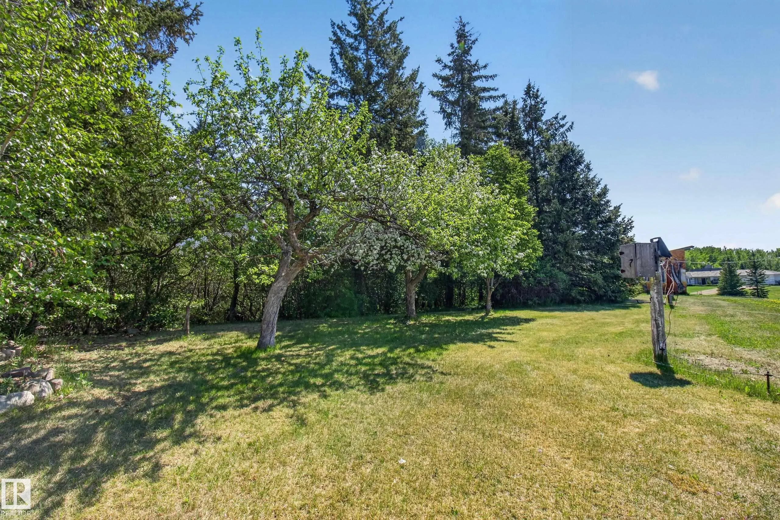 14 51149 RGE ROAD 231