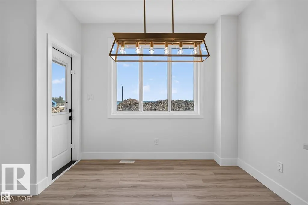 101 ROSA Crescent