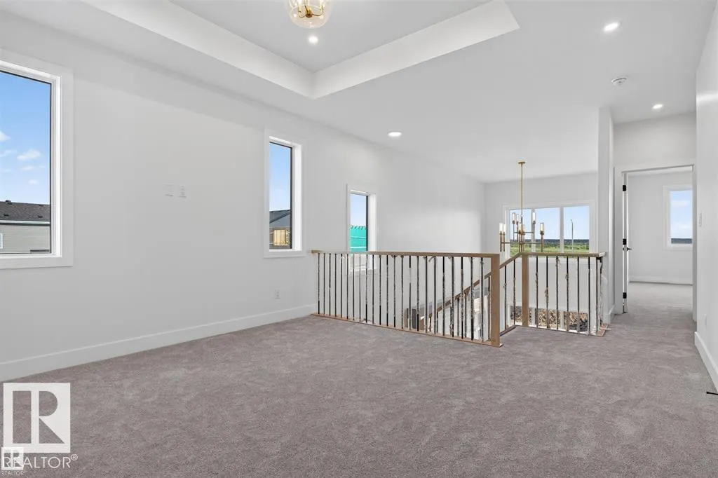 101 ROSA Crescent