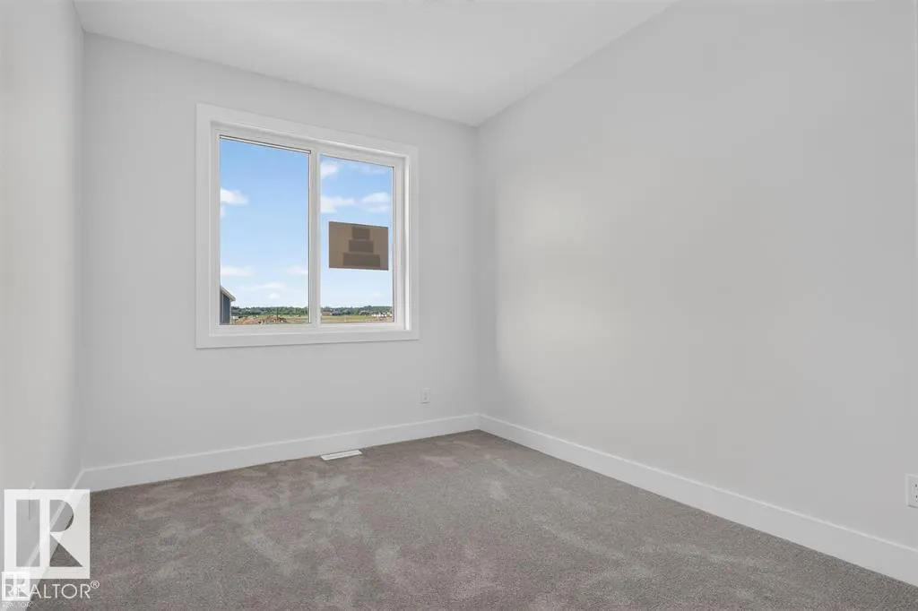 101 ROSA Crescent
