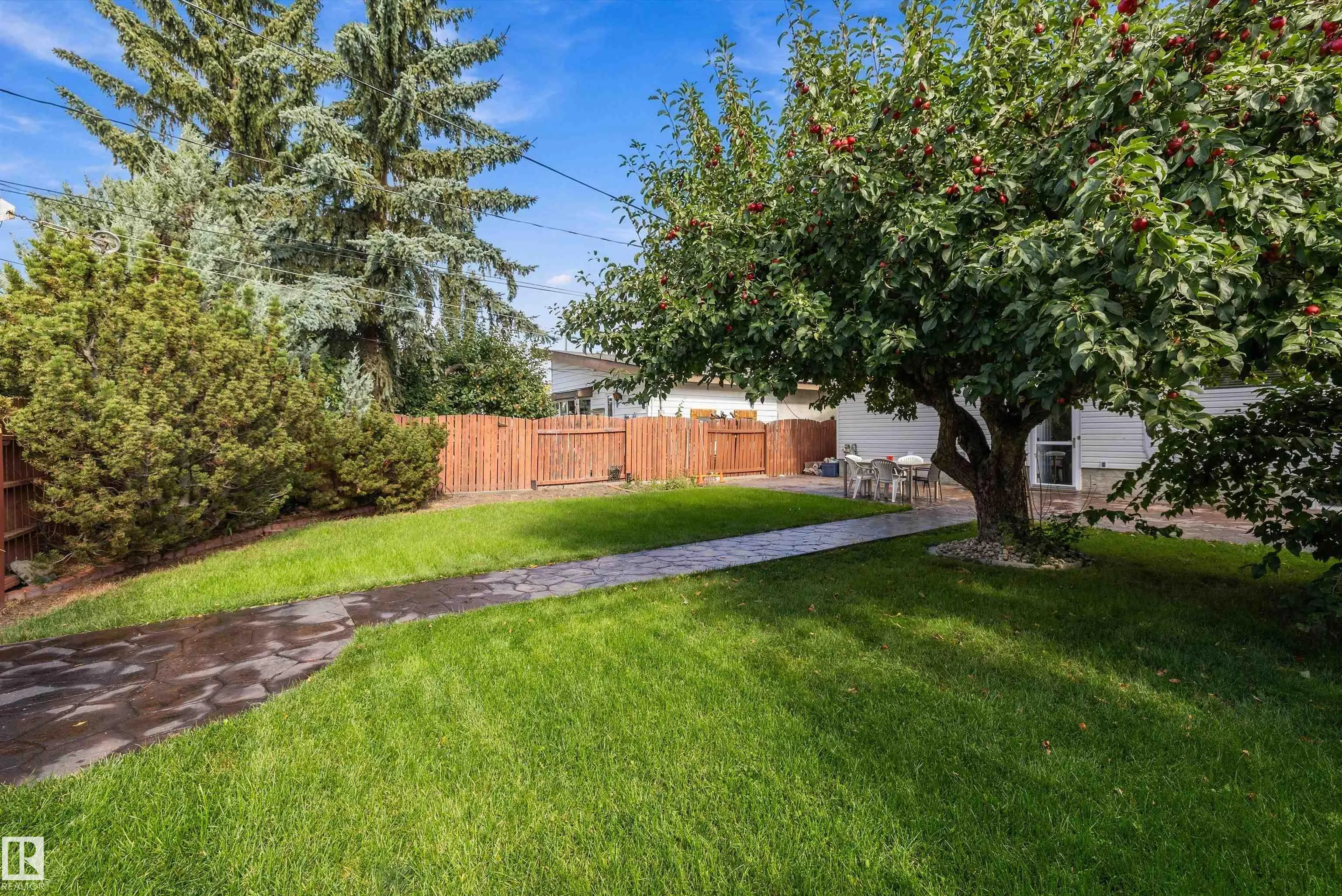 13304 73 Street