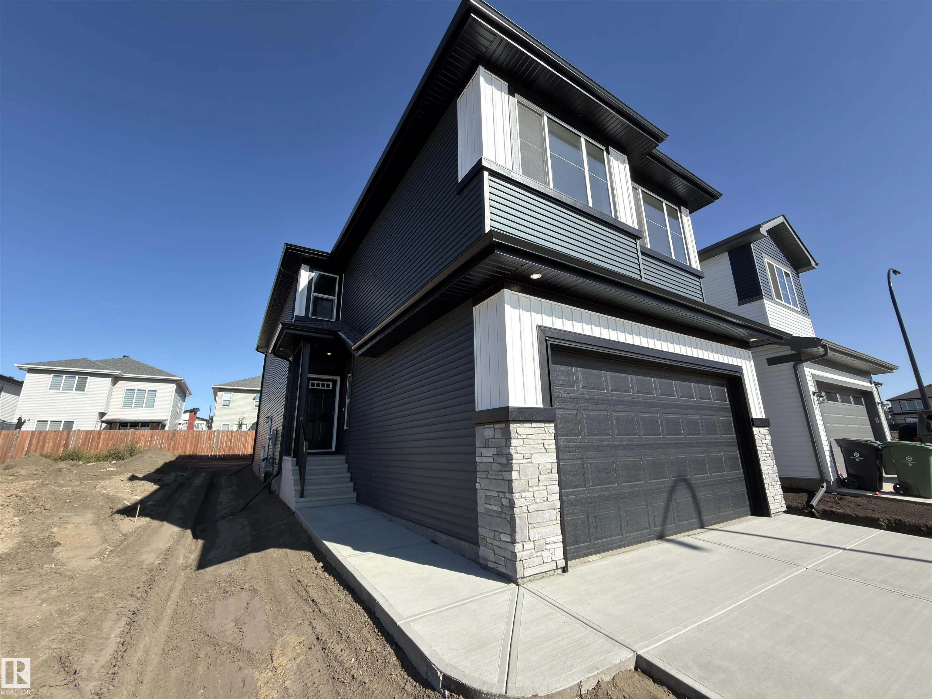 149 FICUS Way