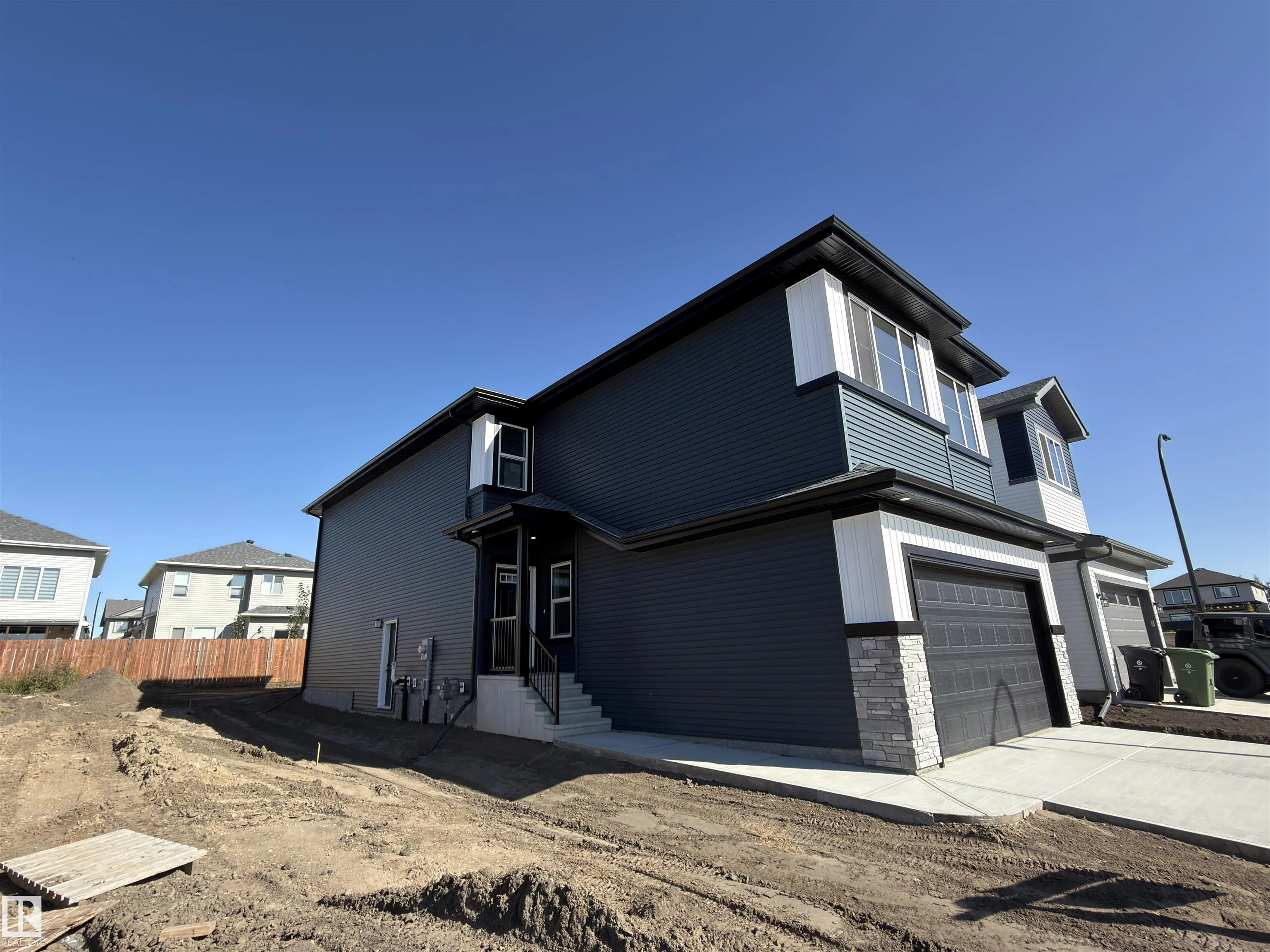 149 FICUS Way
