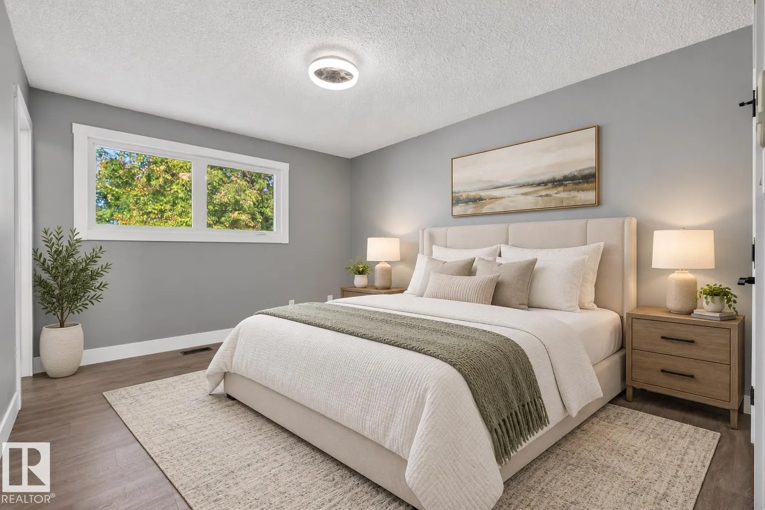 25 MILBURN Crescent