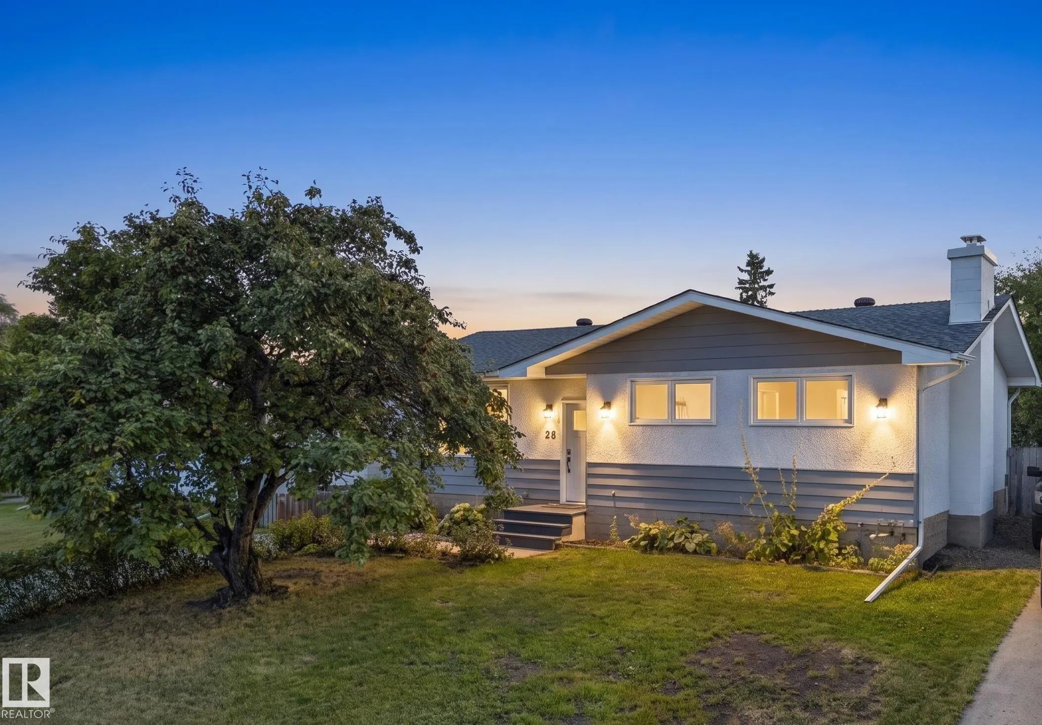 25 MILBURN Crescent