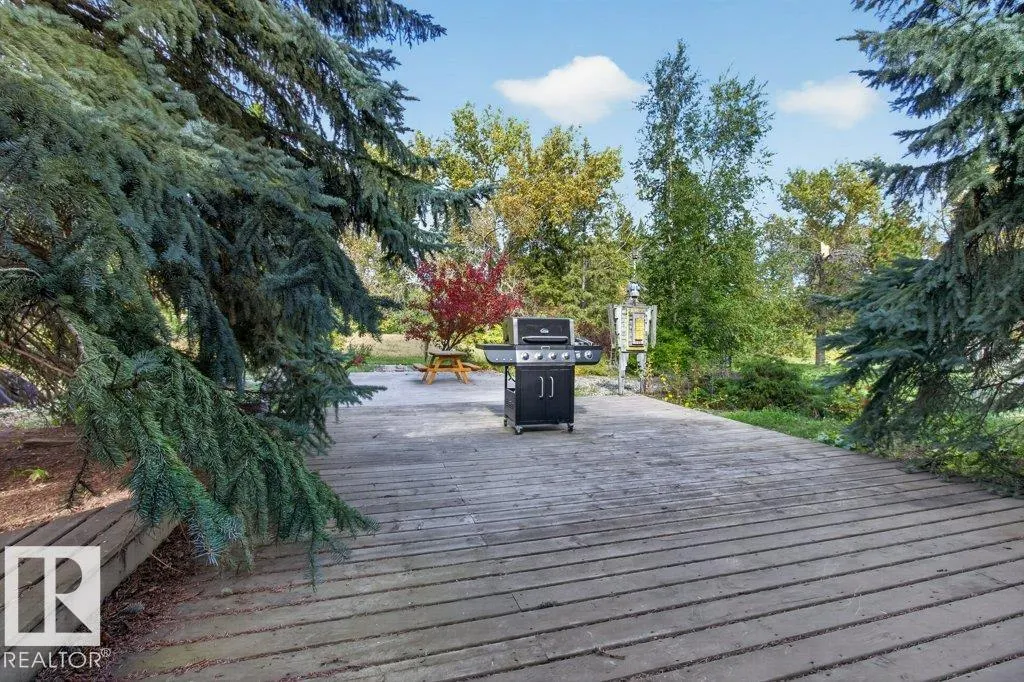 22555 TWP ROAD 530