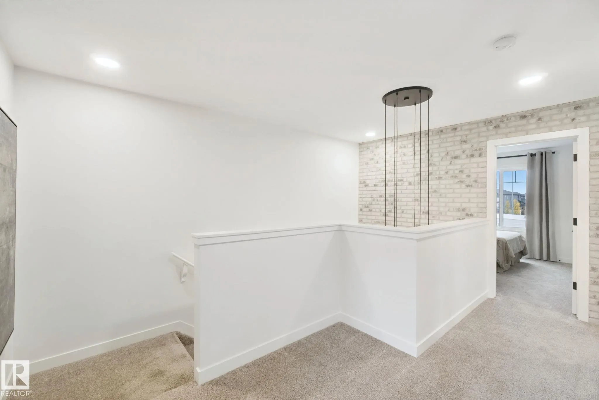 1024 BERG Place