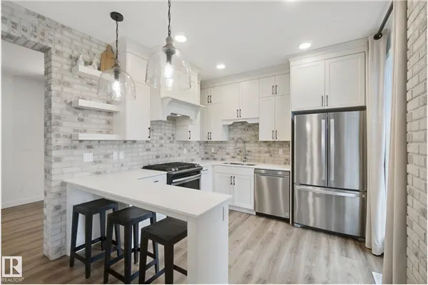 1024 BERG Place