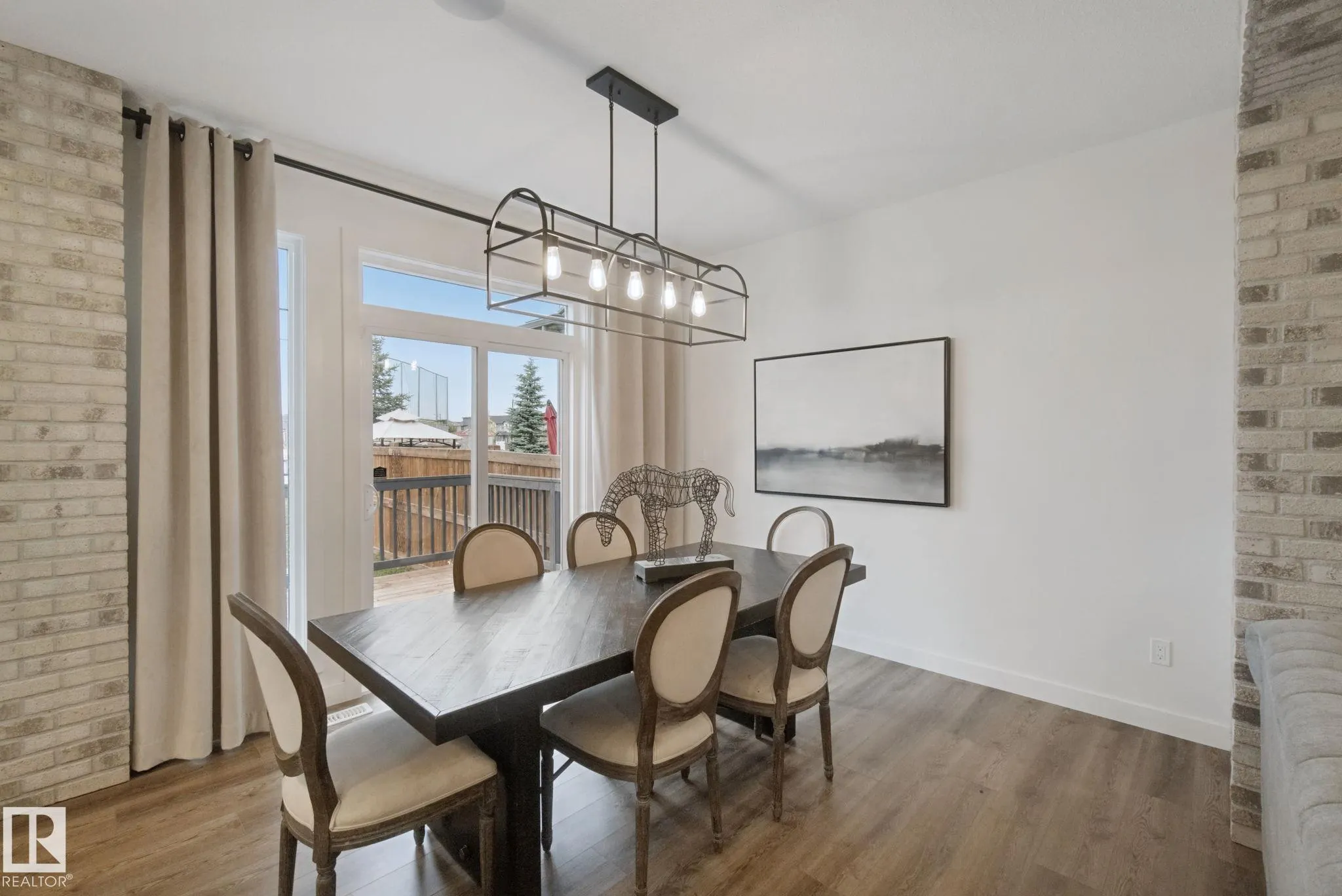 1024 BERG Place