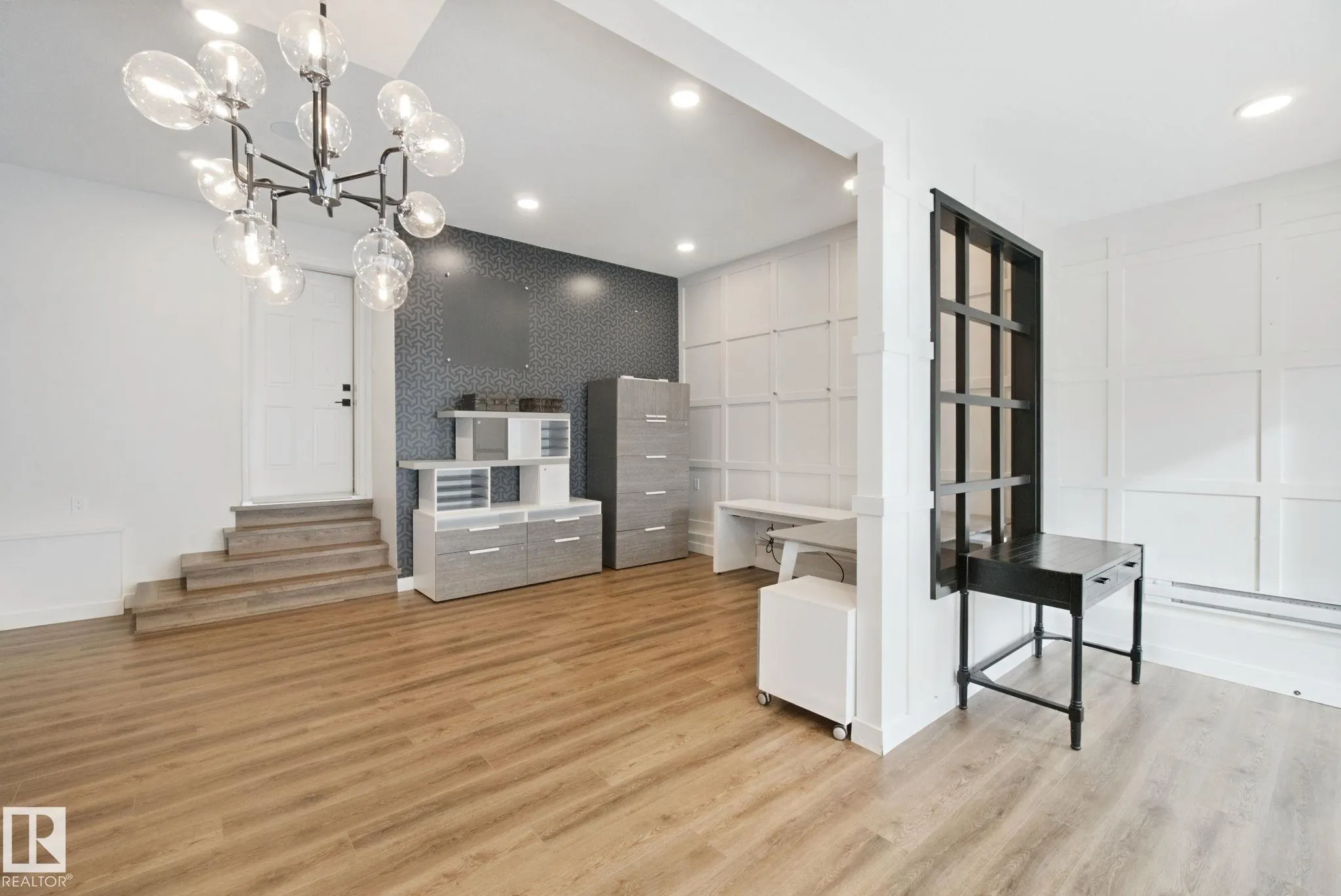 1024 BERG Place