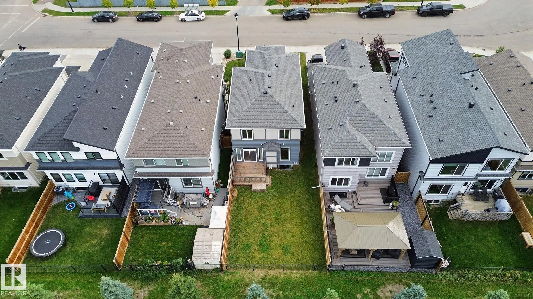 1024 BERG Place