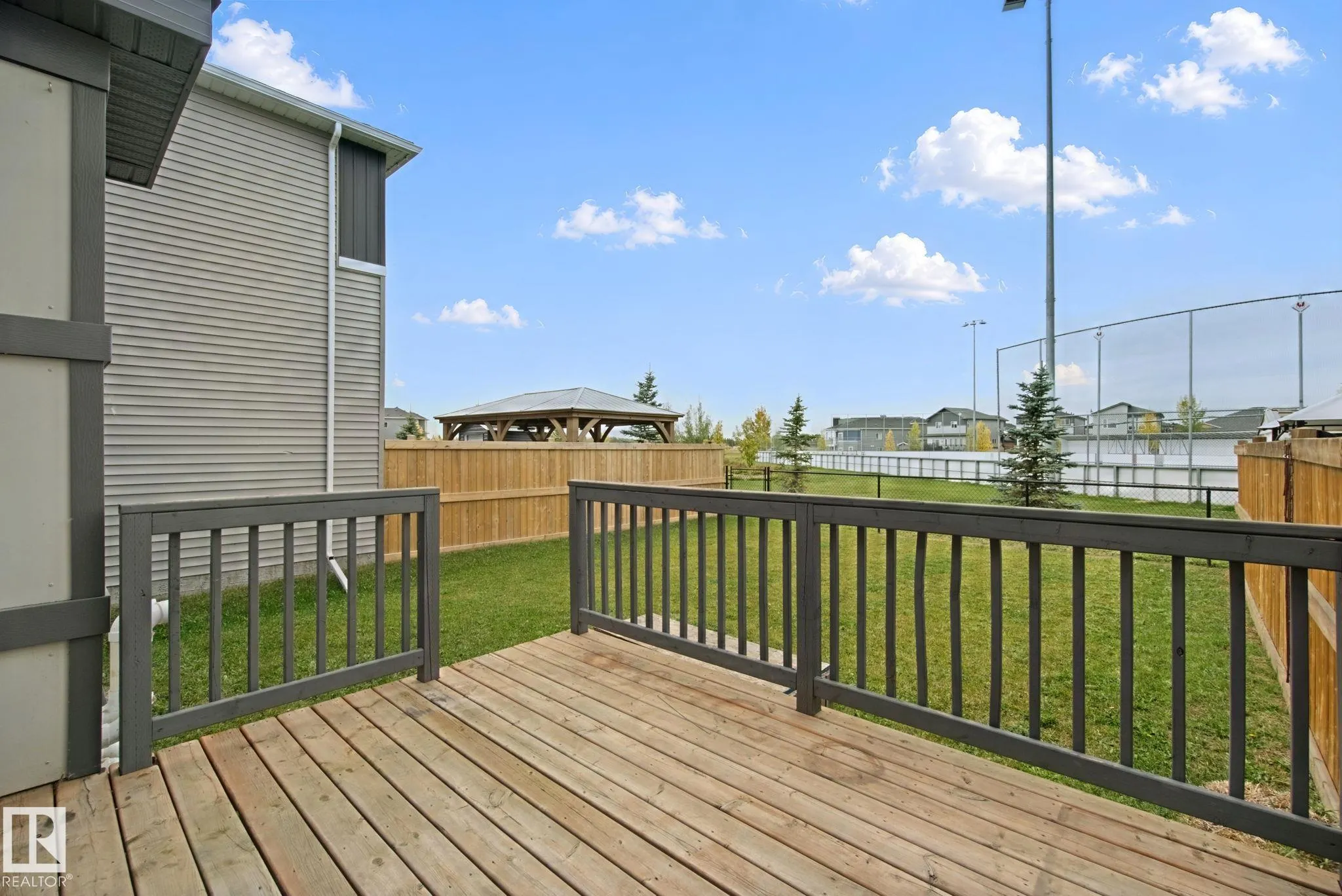 1024 BERG Place