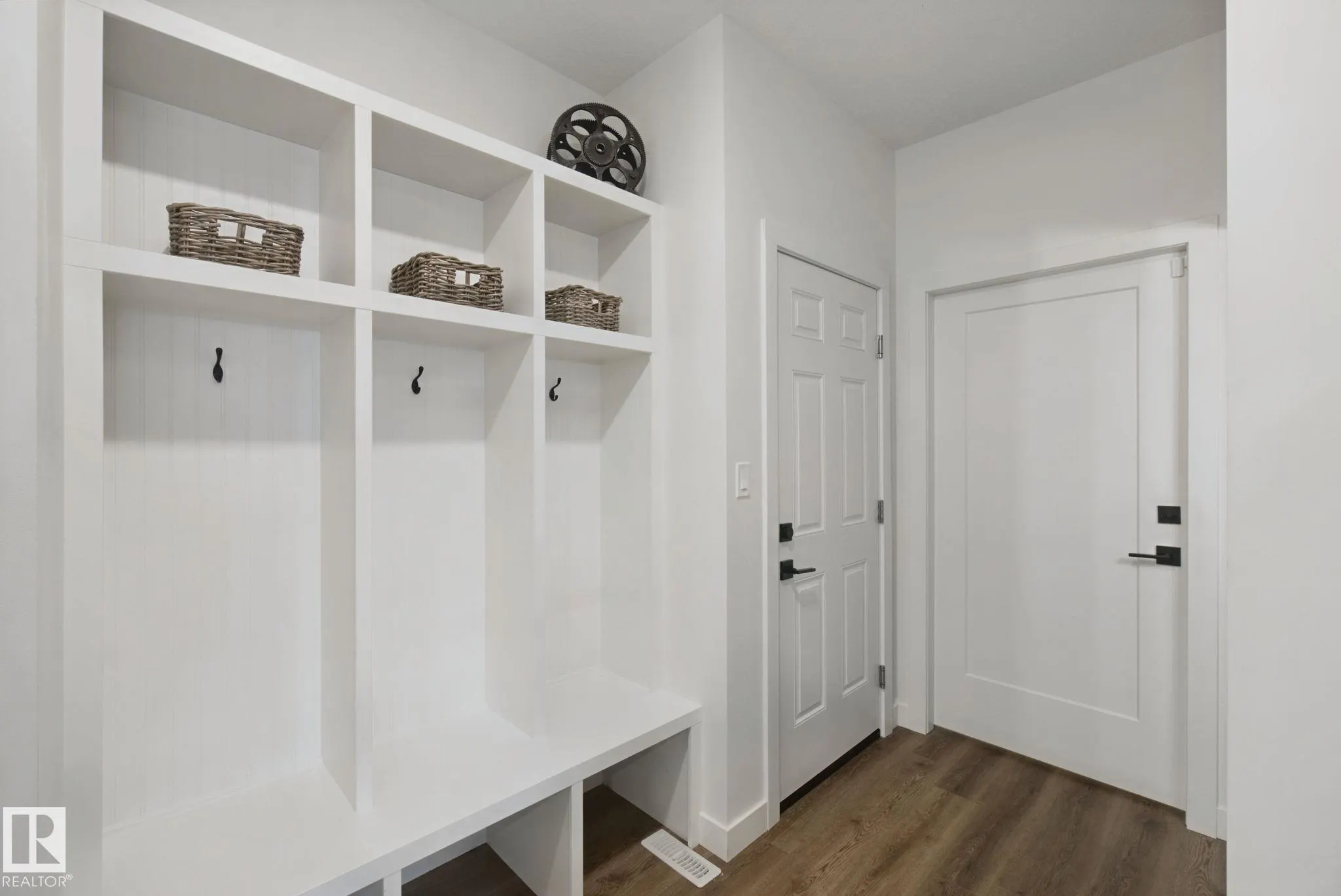 1024 BERG Place