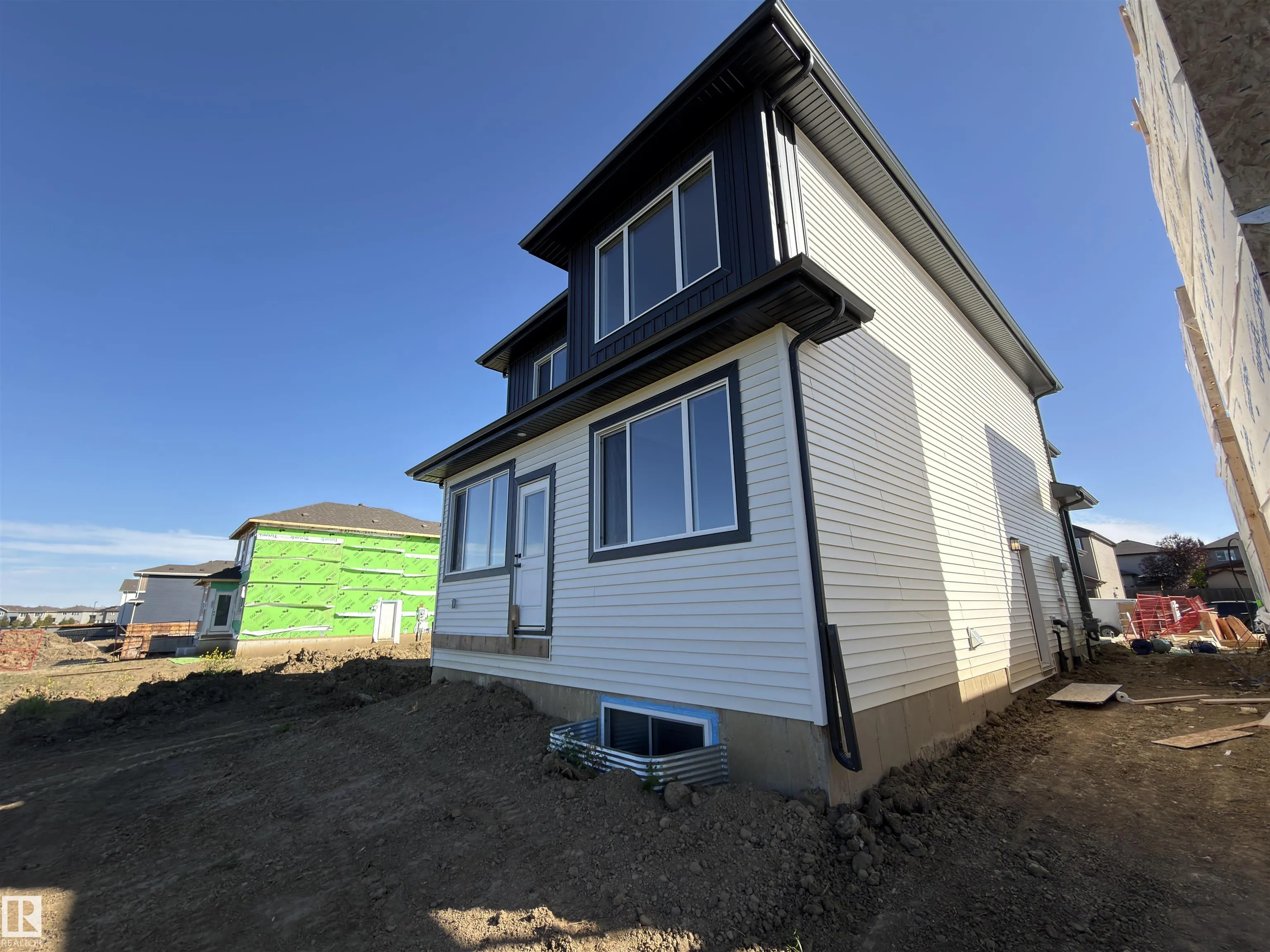 1758 WESTERRA Wynd