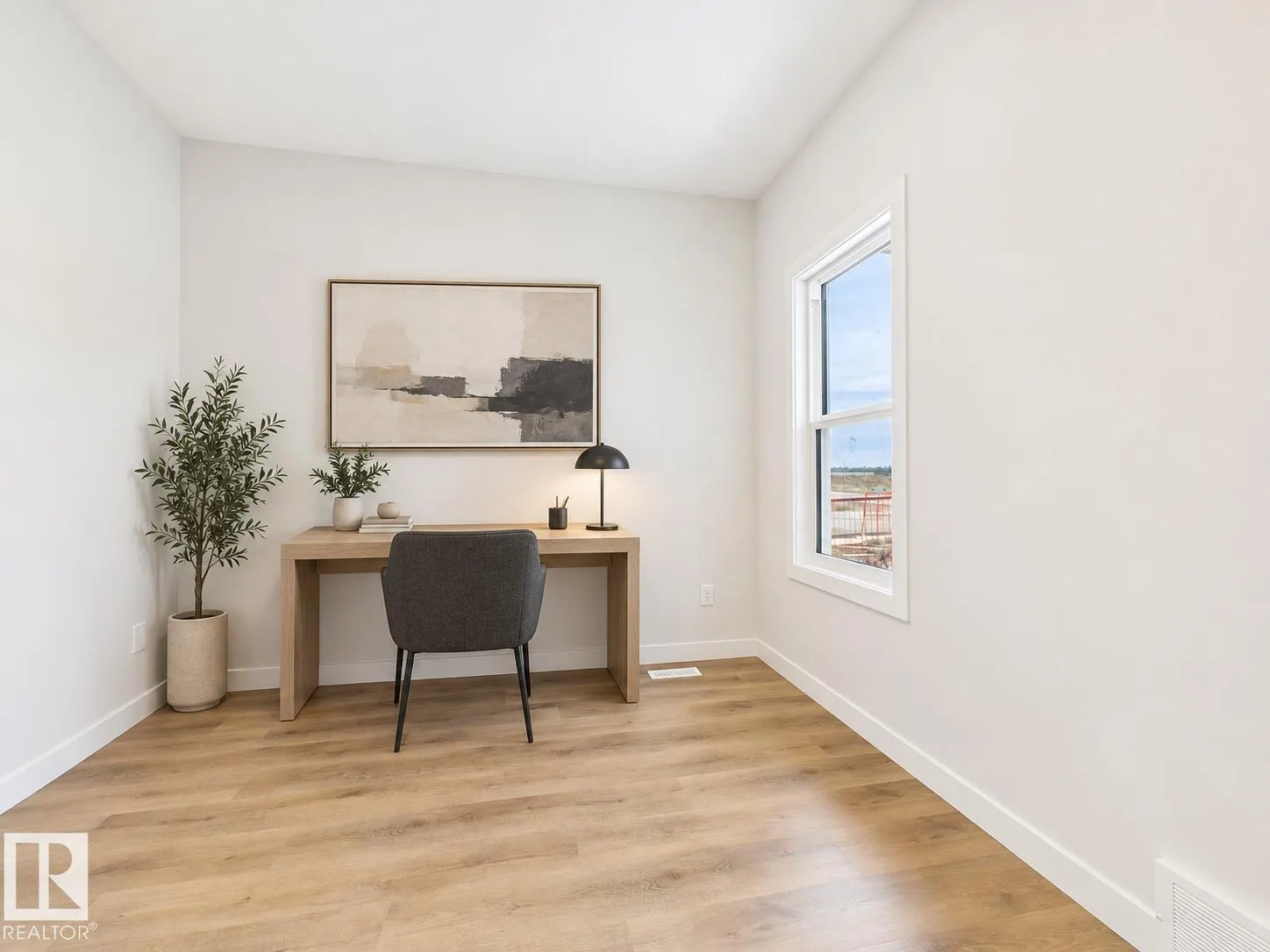 1758 WESTERRA Wynd