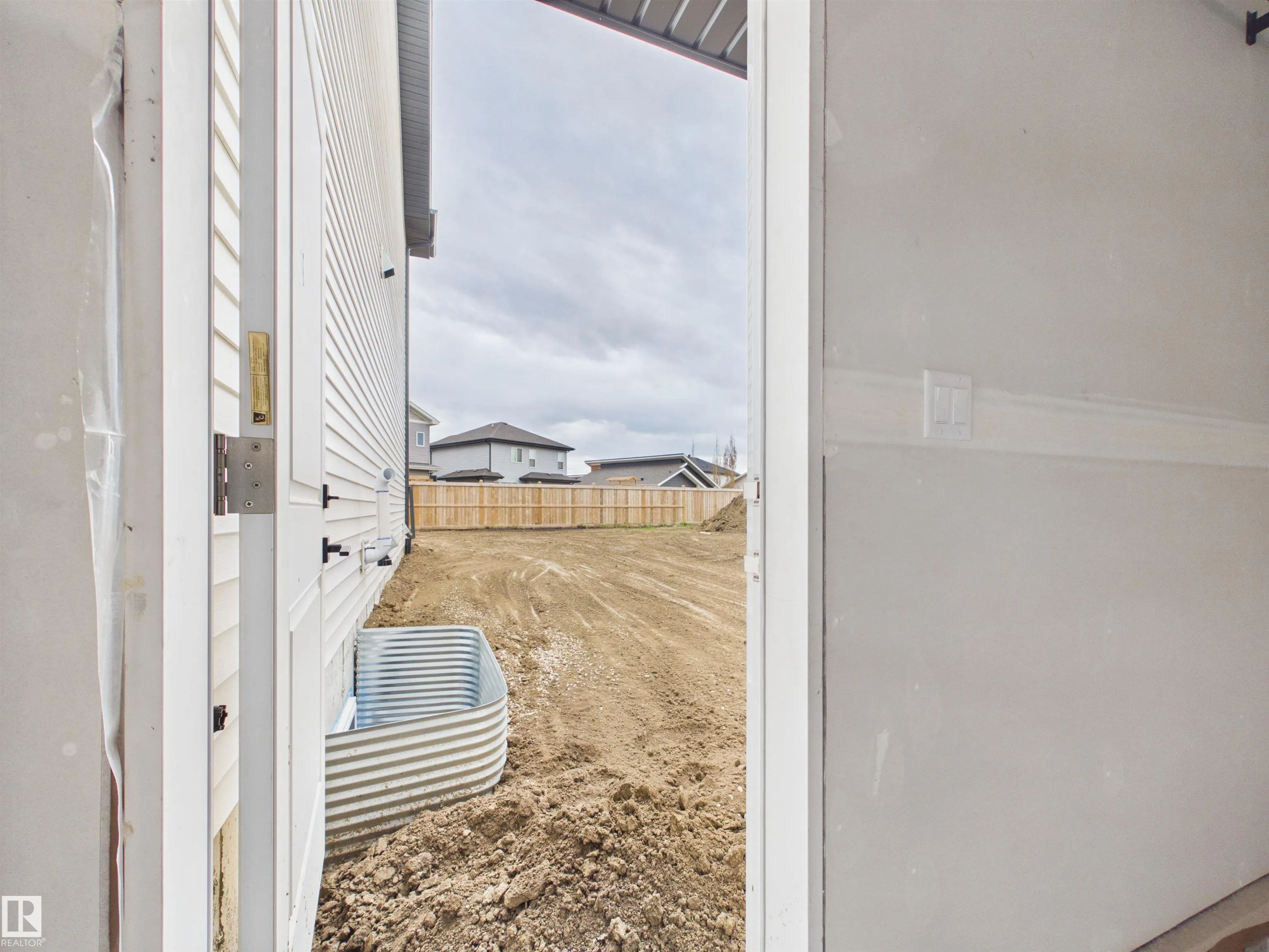 223 RAVINE Drive