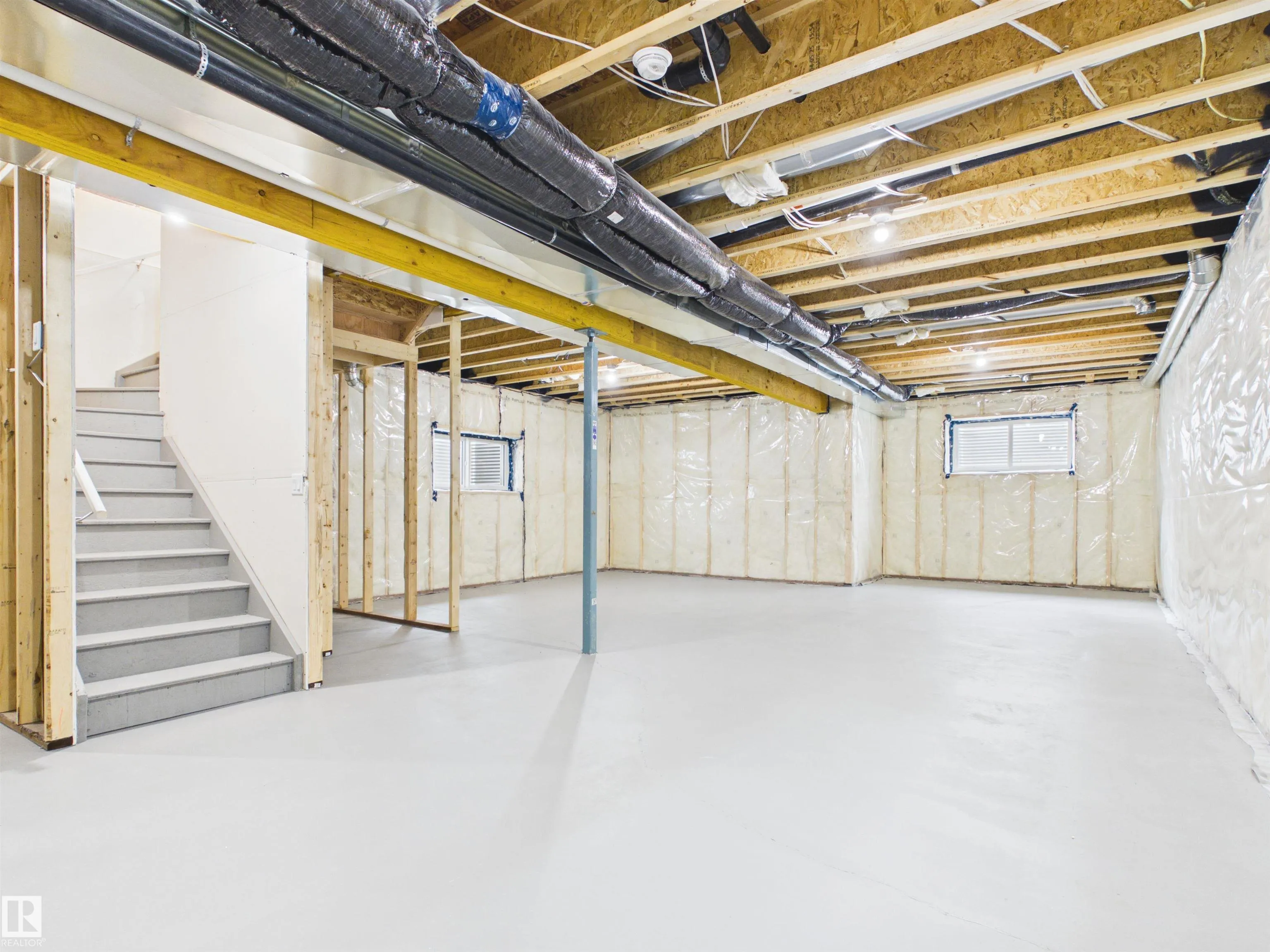 223 RAVINE Drive