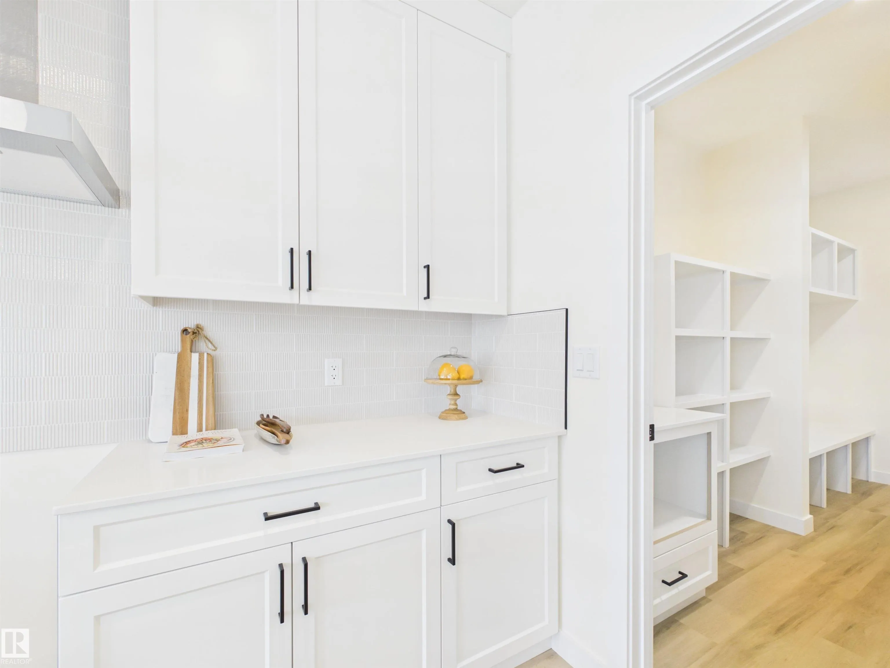 223 RAVINE Drive
