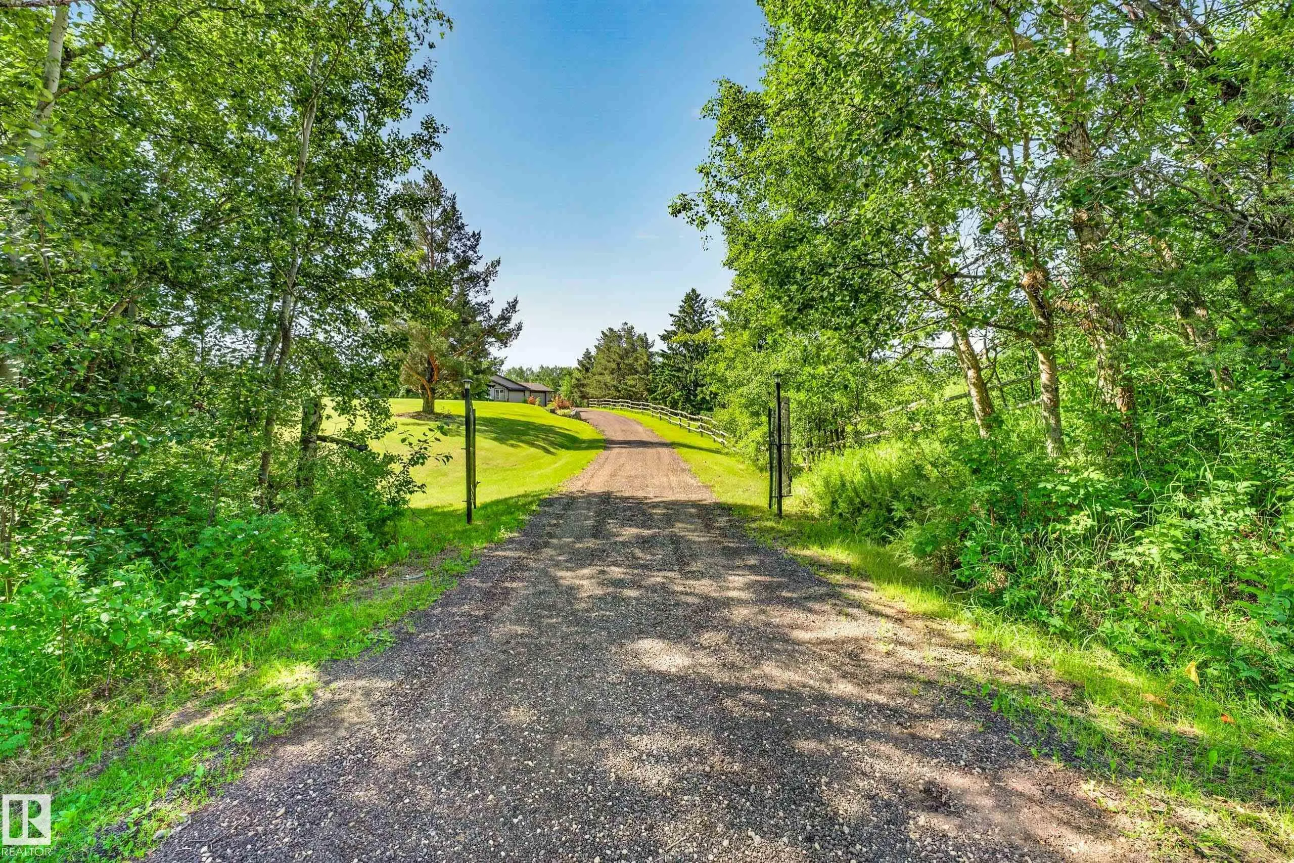 22245 TWP ROAD 512