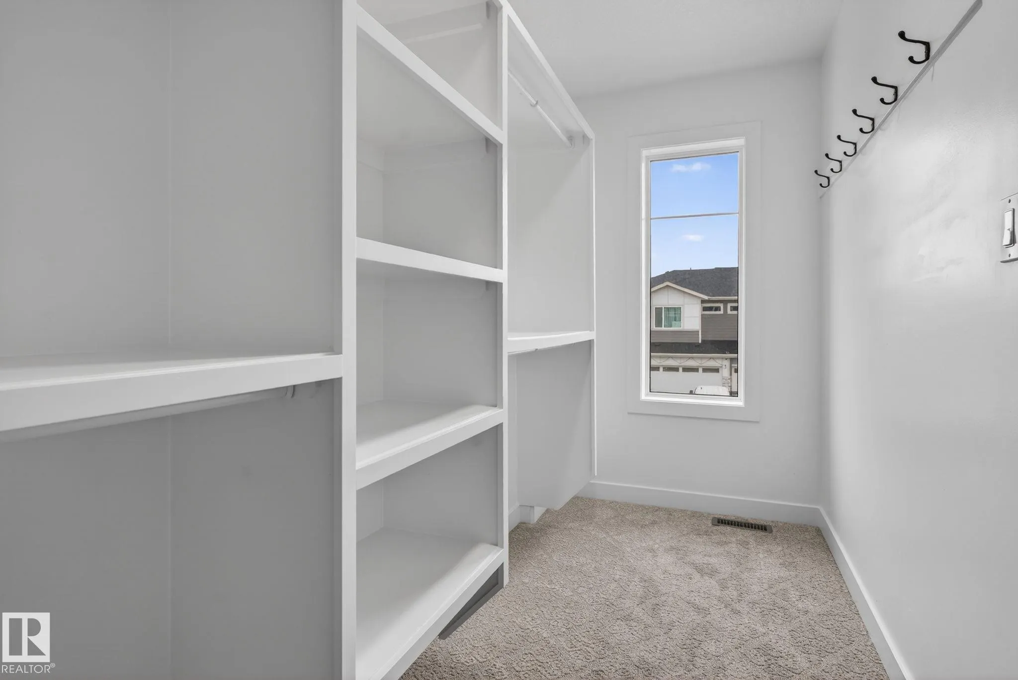 20 HAZELWOOD Lane