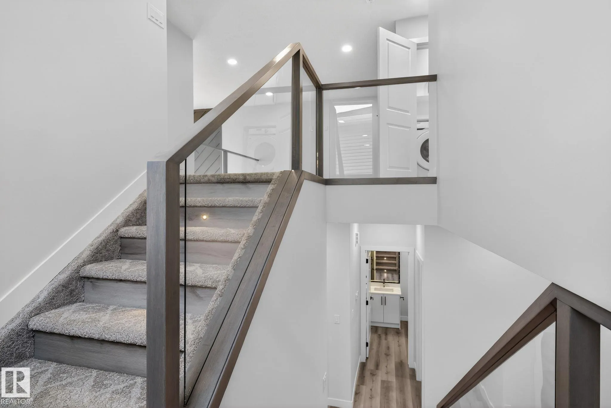 20 HAZELWOOD Lane