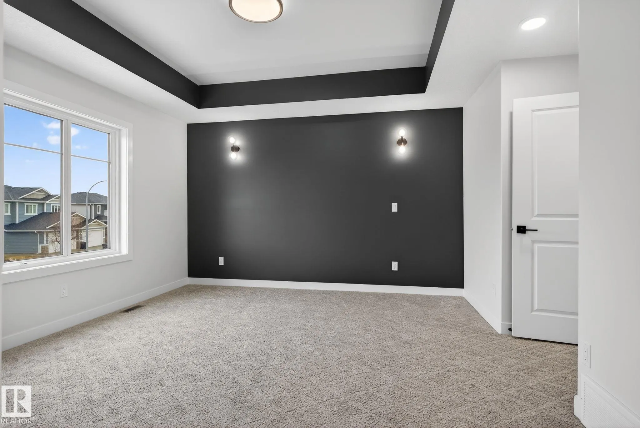 20 HAZELWOOD Lane