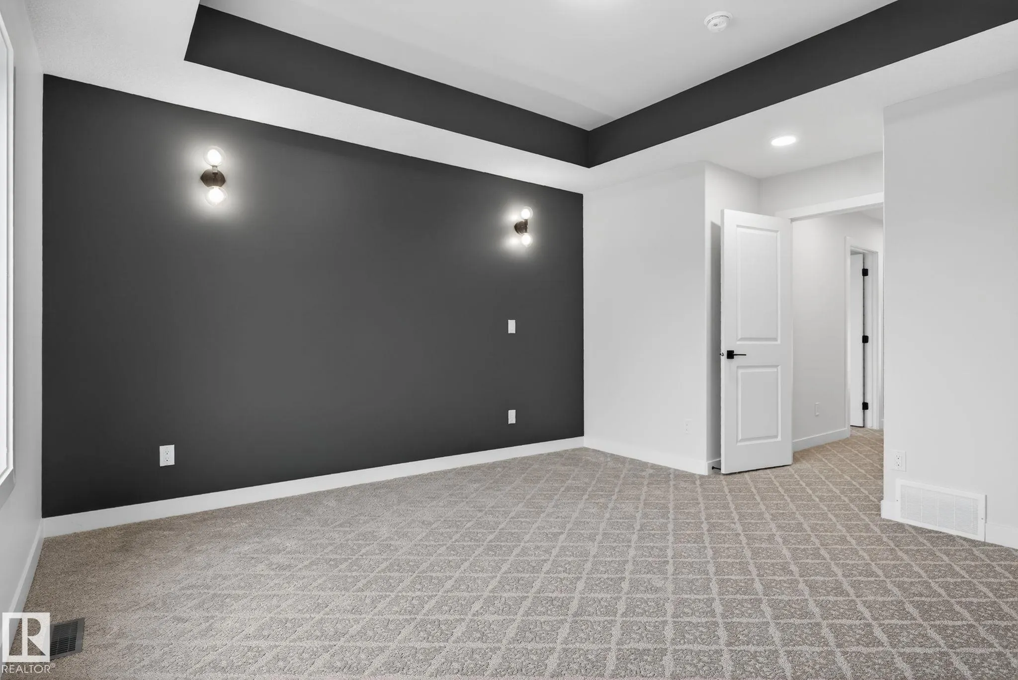 20 HAZELWOOD Lane